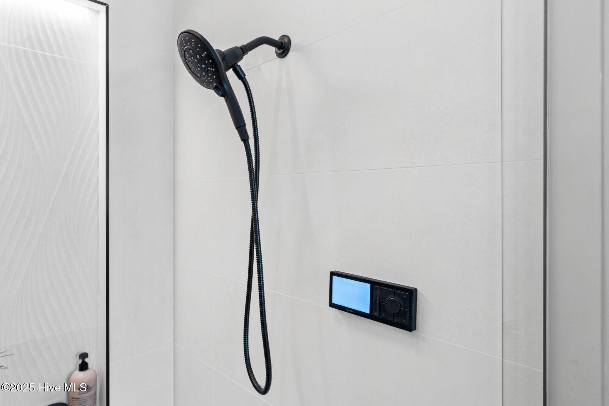 100516902 | Photo 52