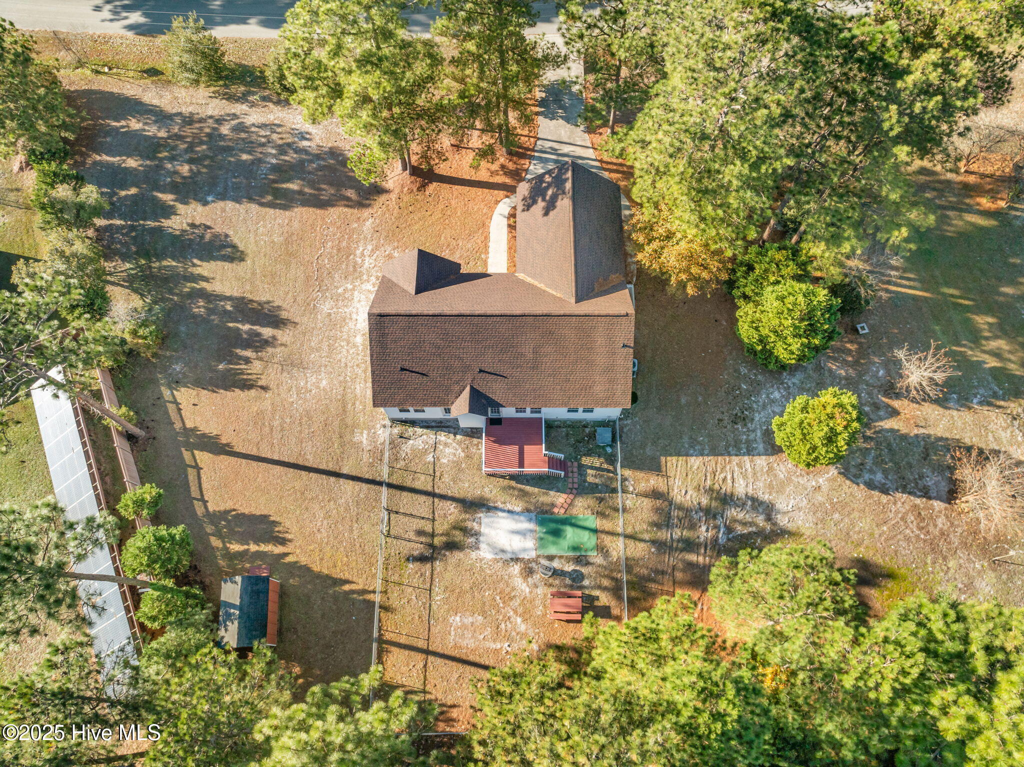 100542743 | Photo 50