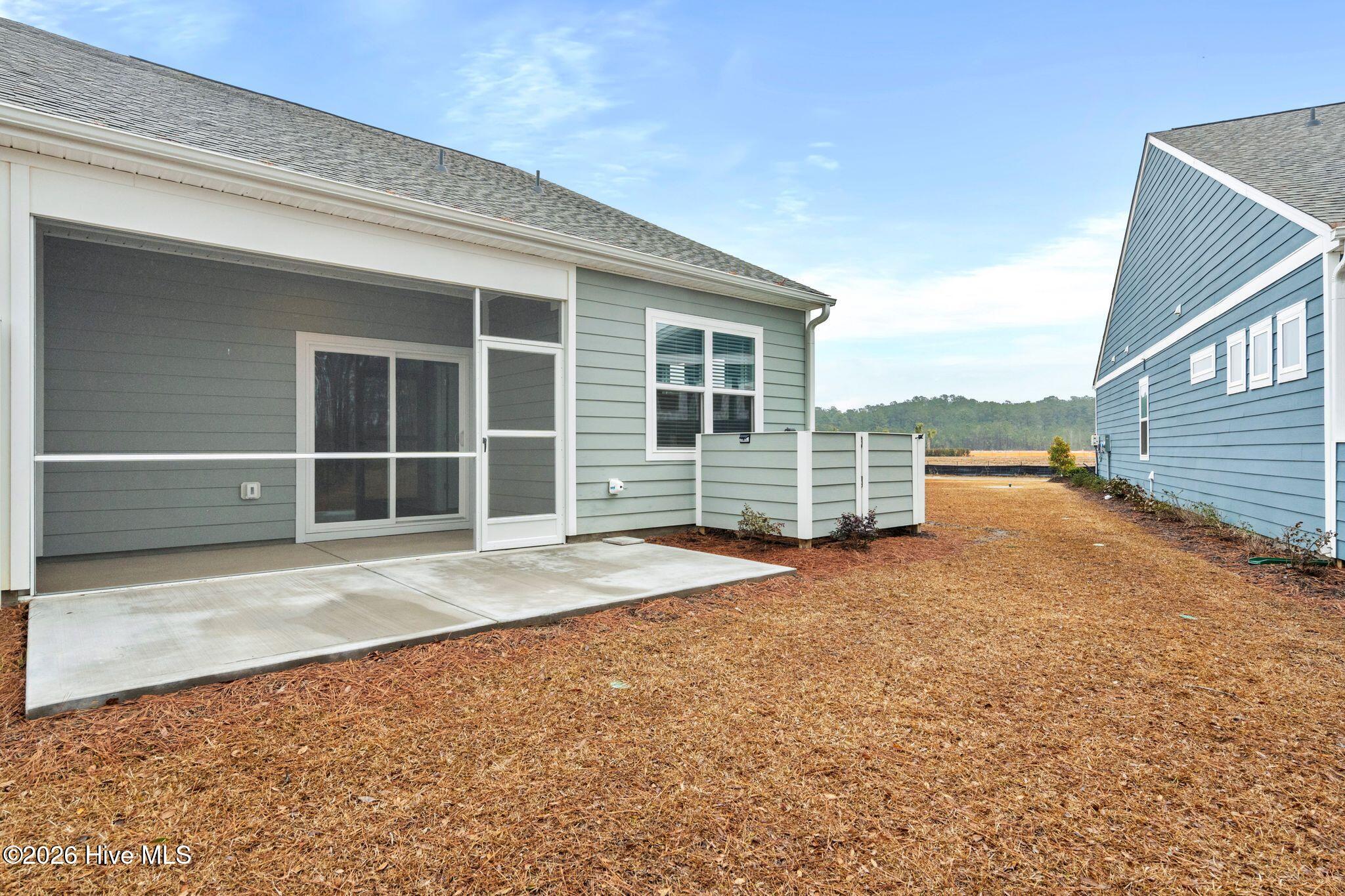 100553516 | Photo 36