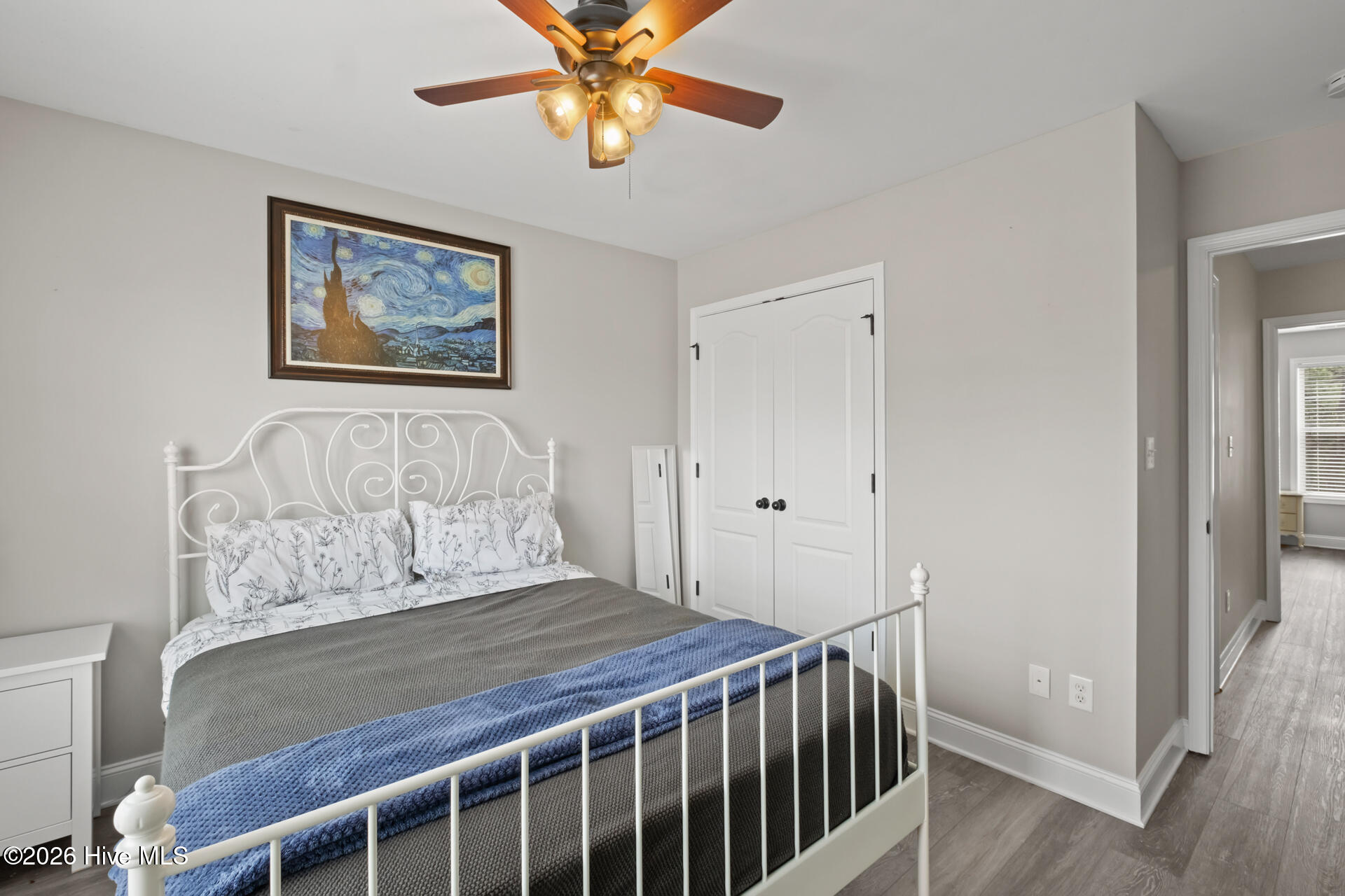 100566608 | Photo 32