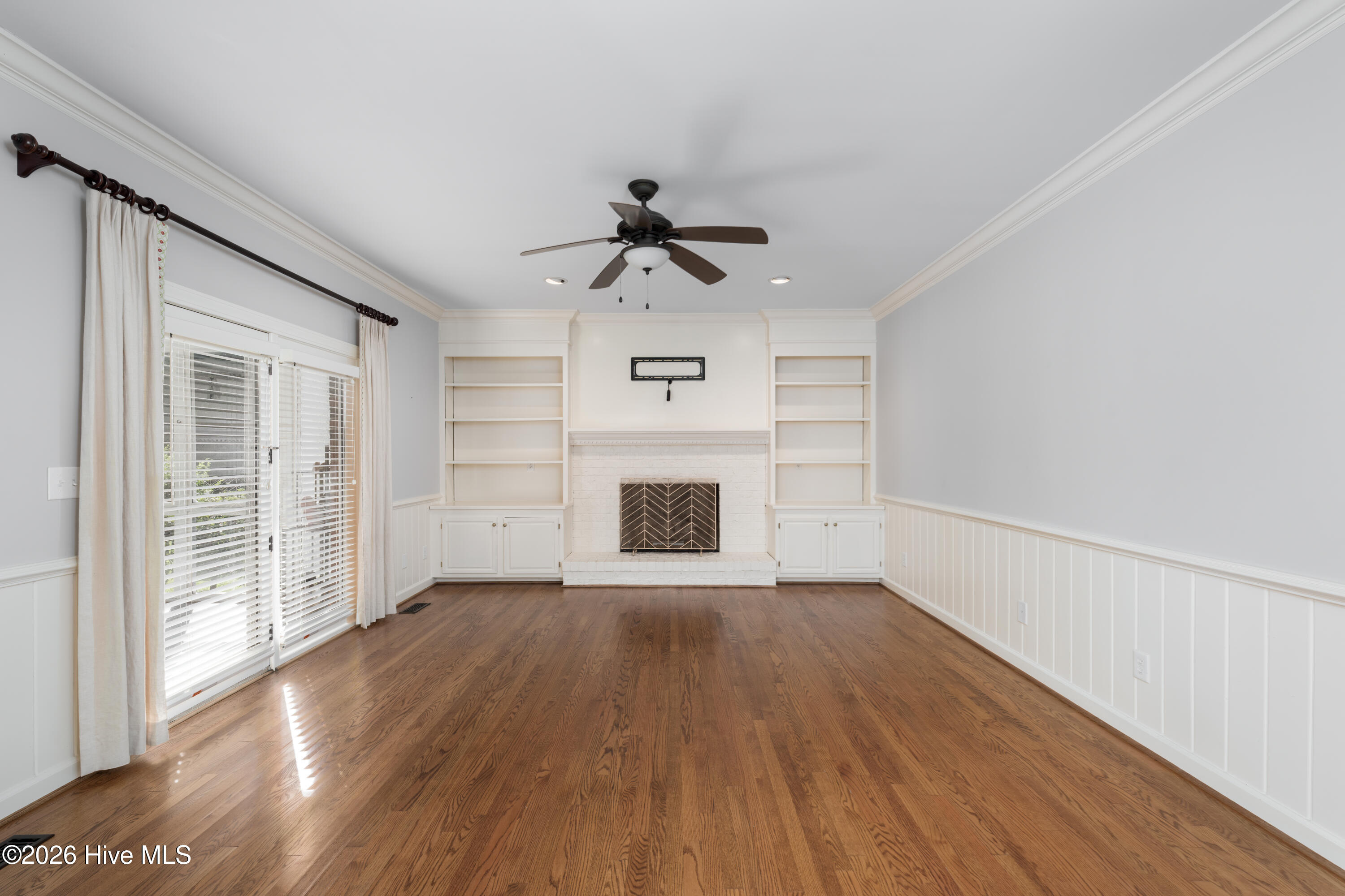 Photo 4 of Single family home for sale at 834 Shinn Point Rd, Wilmington, NC 28409 | MLS# 100605298 | Listing updated on 2026-09-23