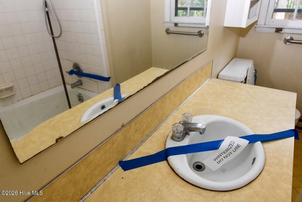 Full Bath