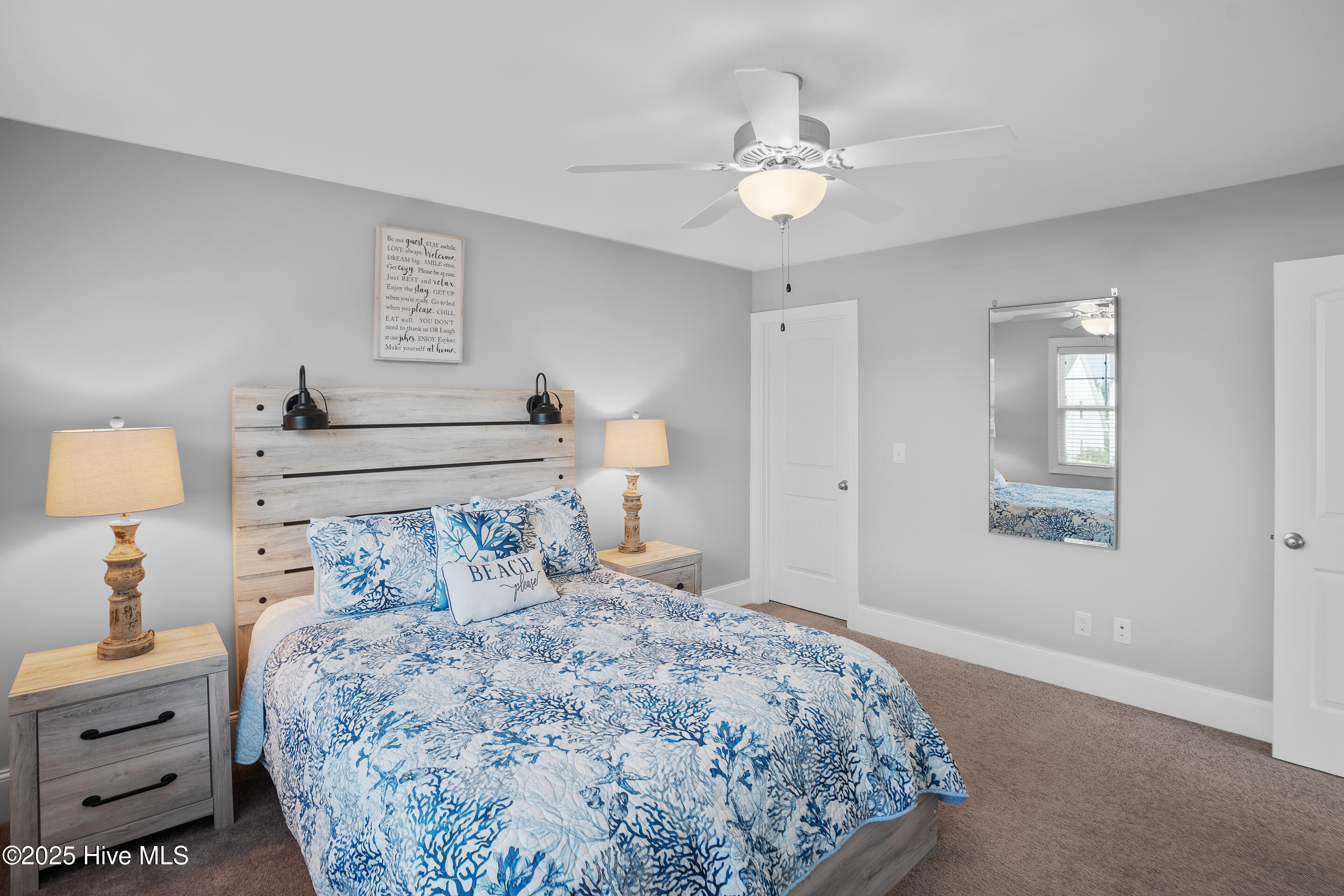 100546776 | Photo 41