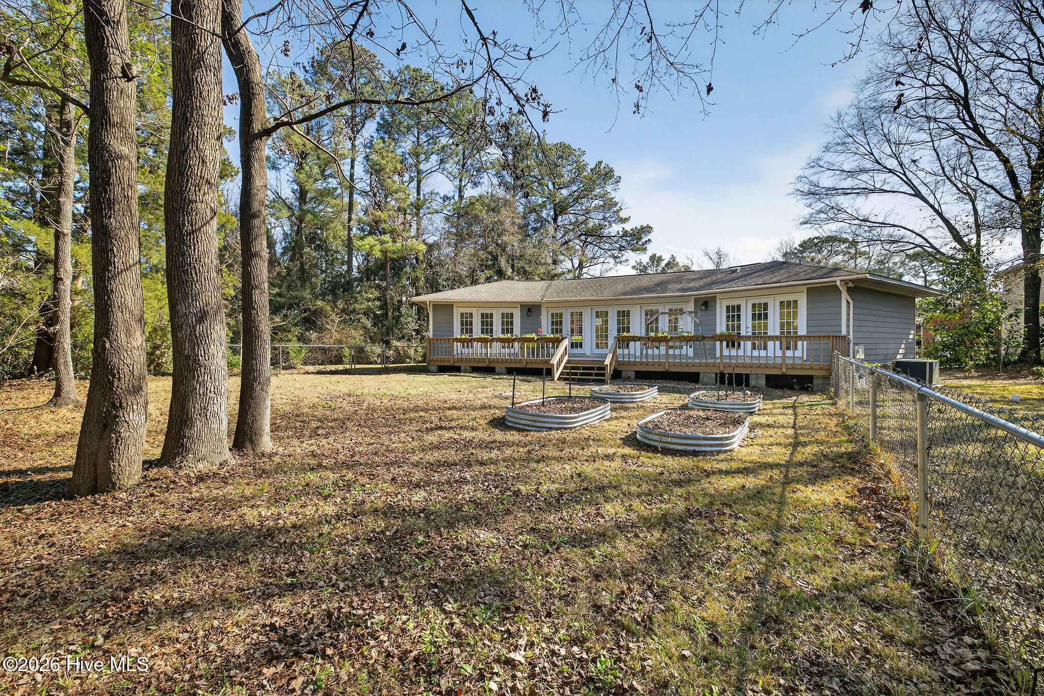 100552552 | Photo 40