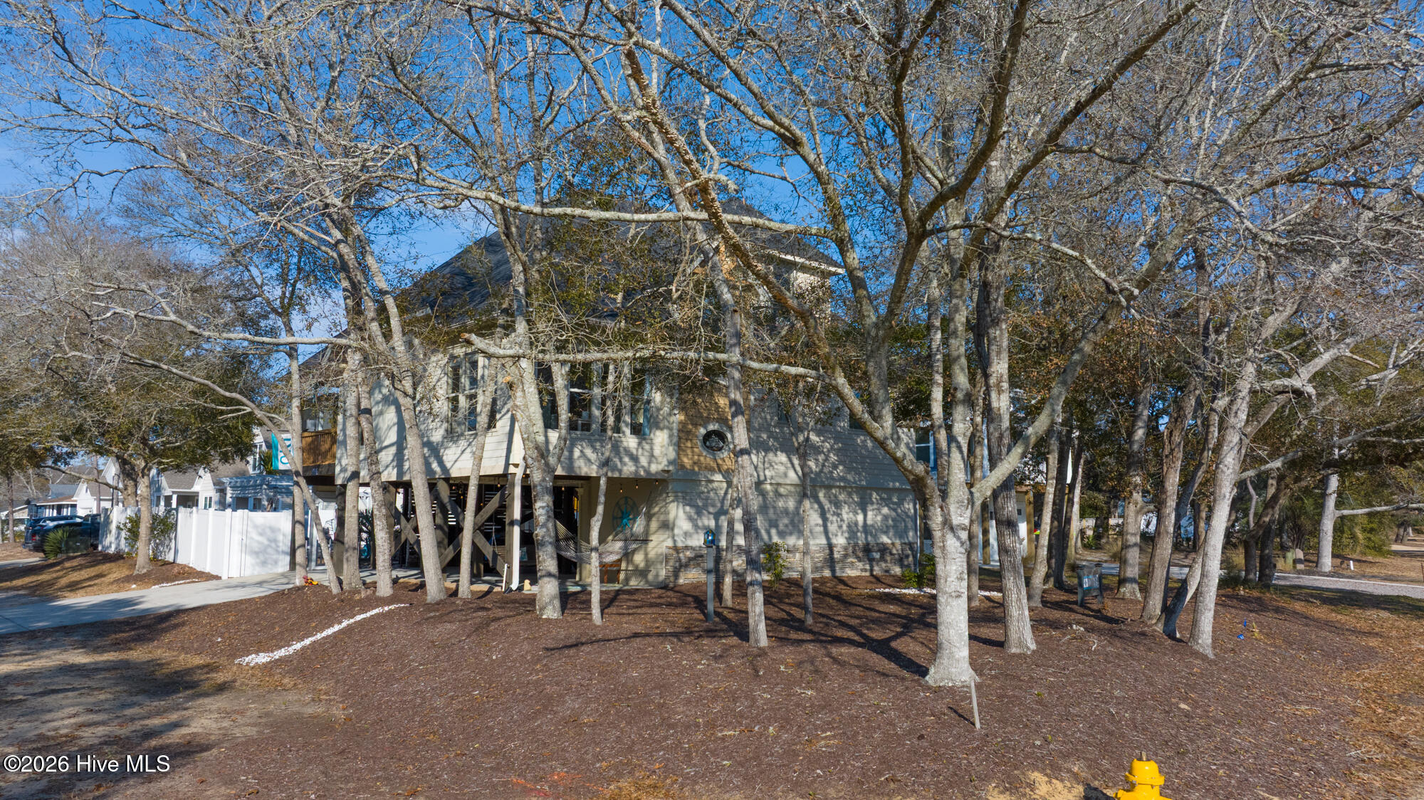 100554367 | Photo 70