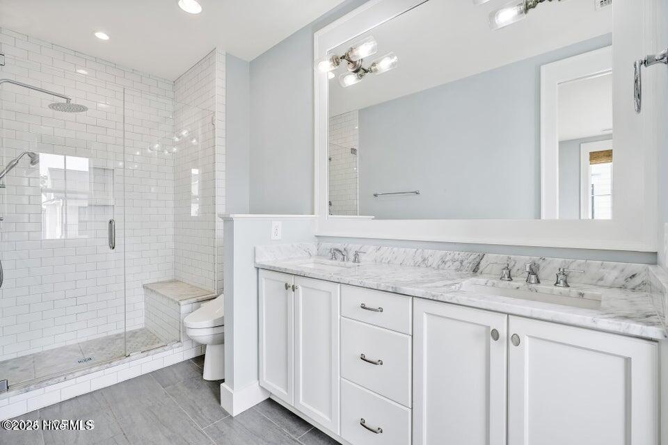 100546081 | Photo 17