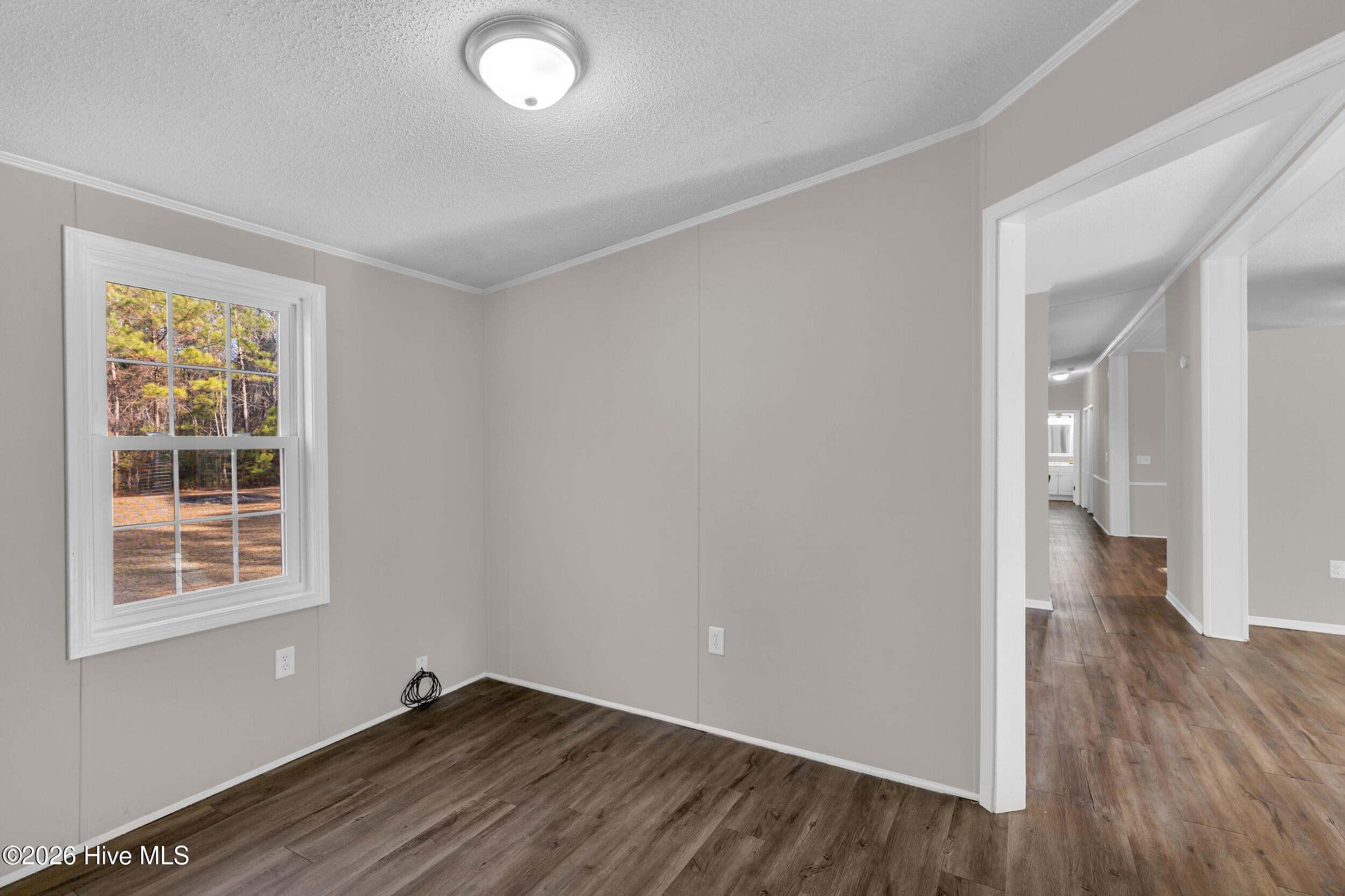 100550354 | Photo 28