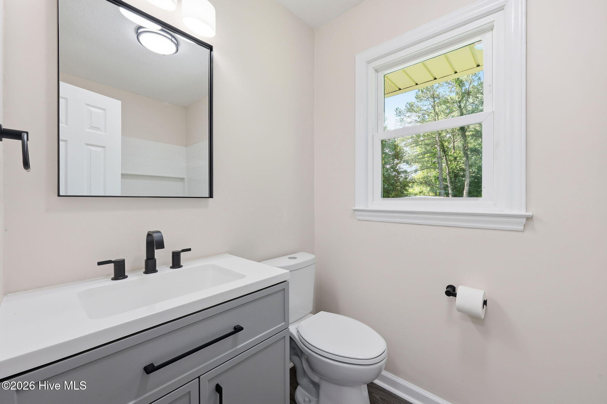 1040 Broad Creek Road,New Bern