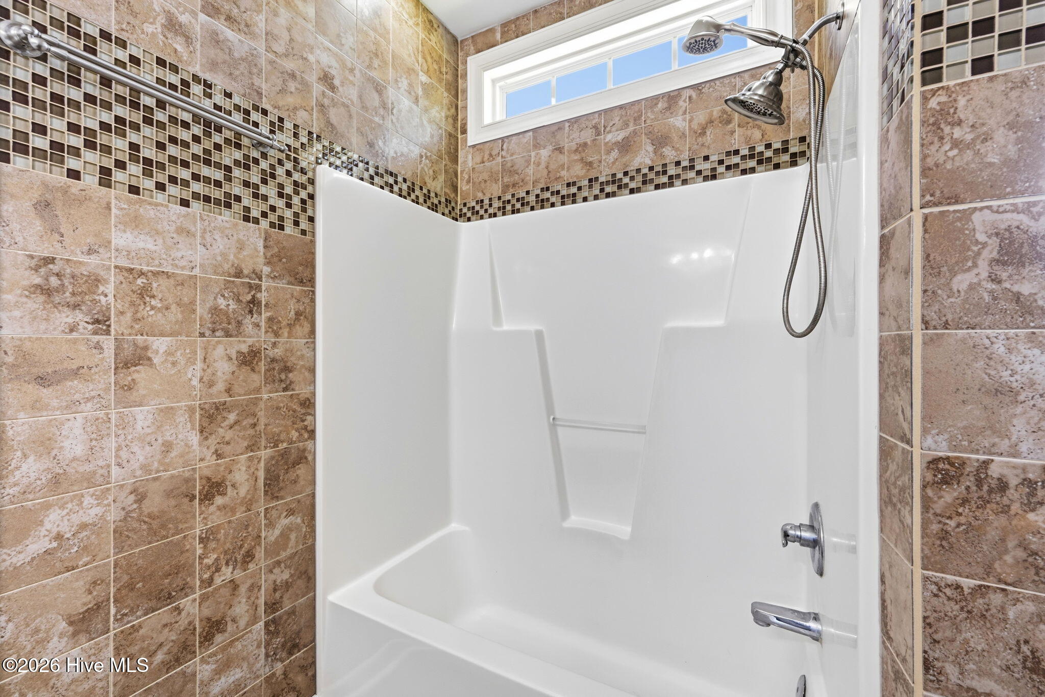 204 Wedgefield Circle,Maple Hill