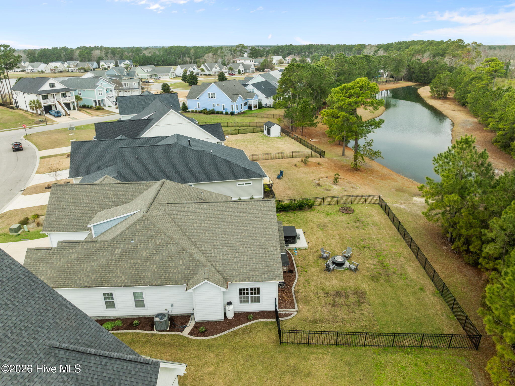 100557618 | Photo 52