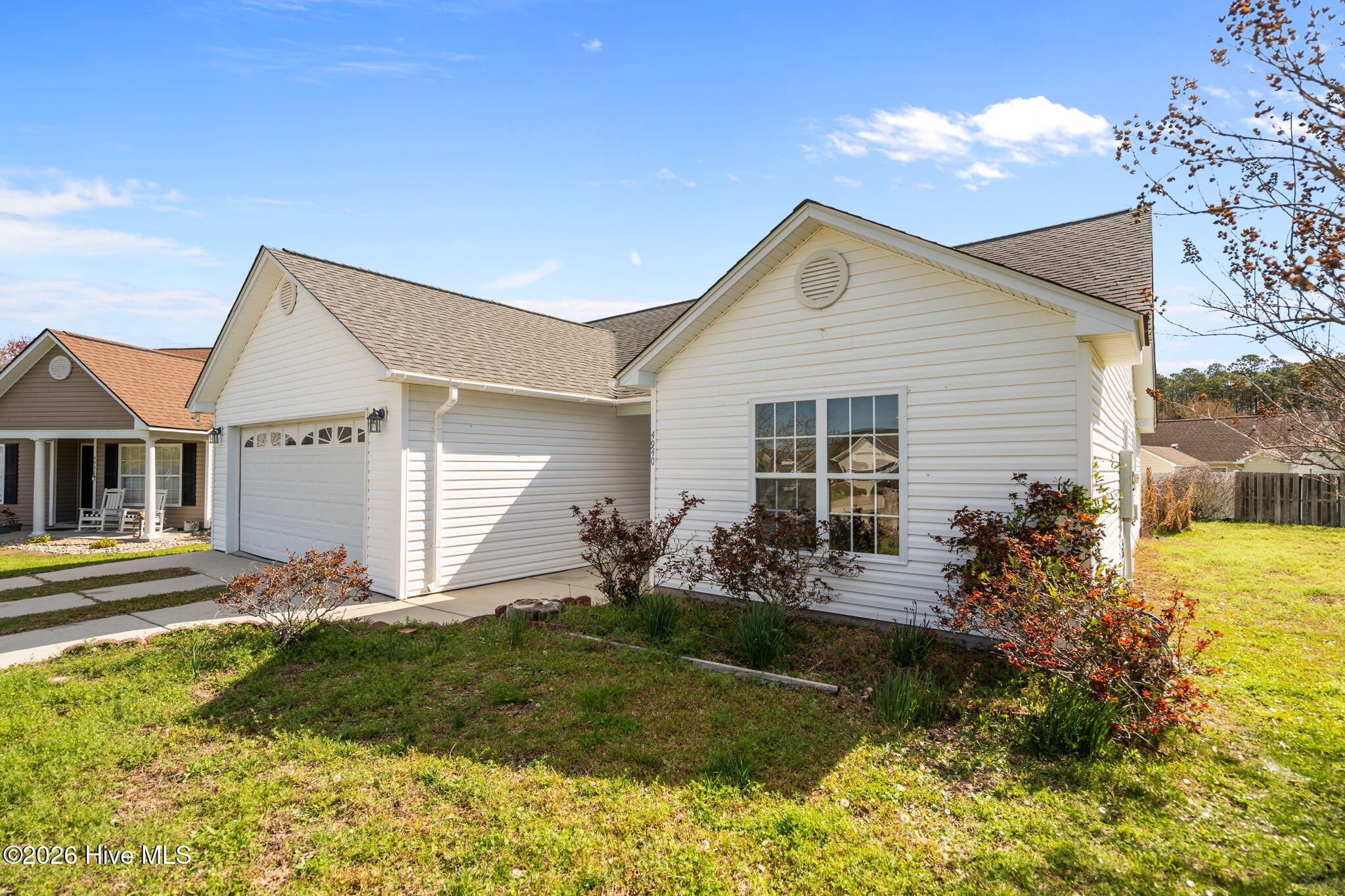 100560946 | Photo 39