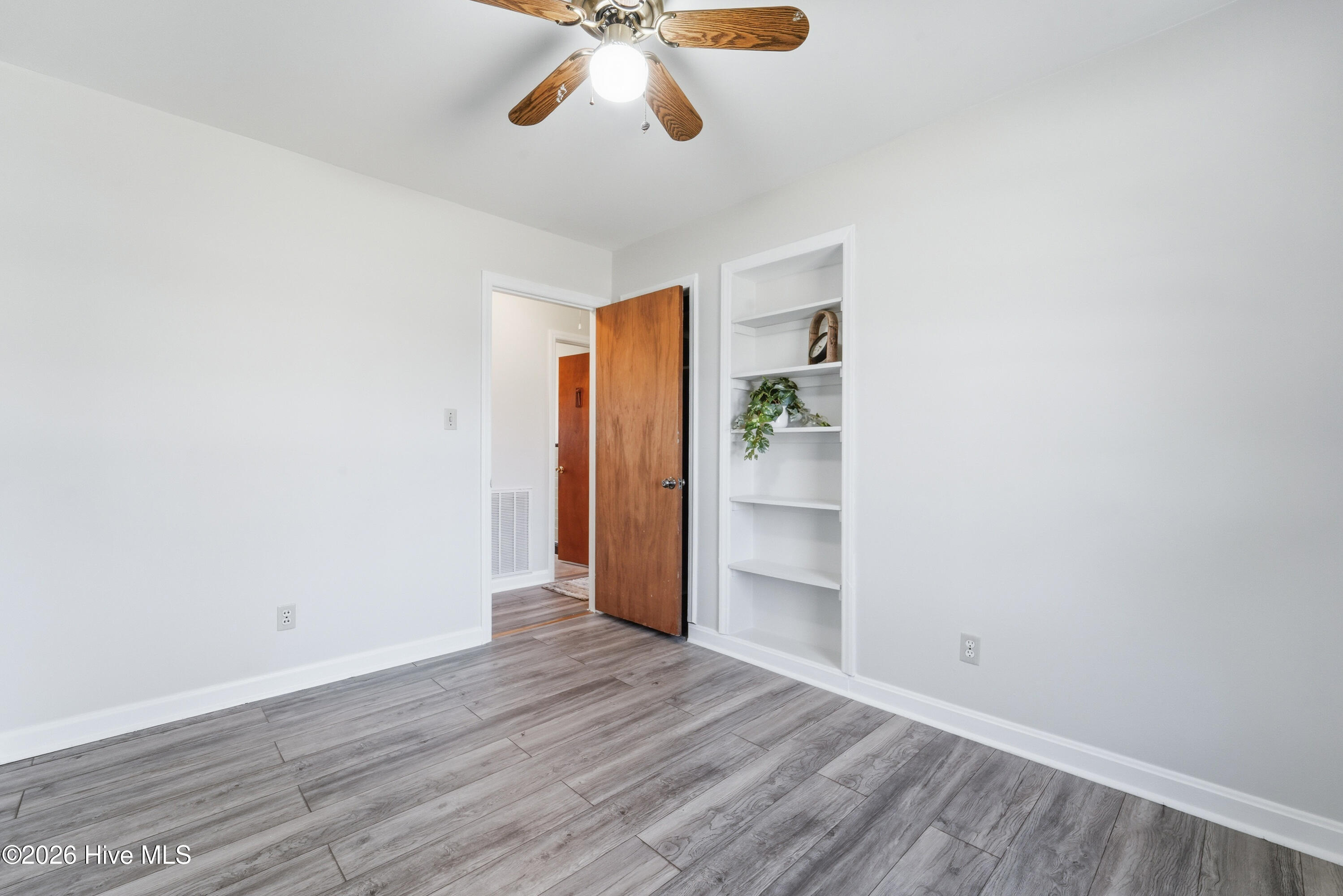 208 Puller Drive, Jacksonville, NC, 28540