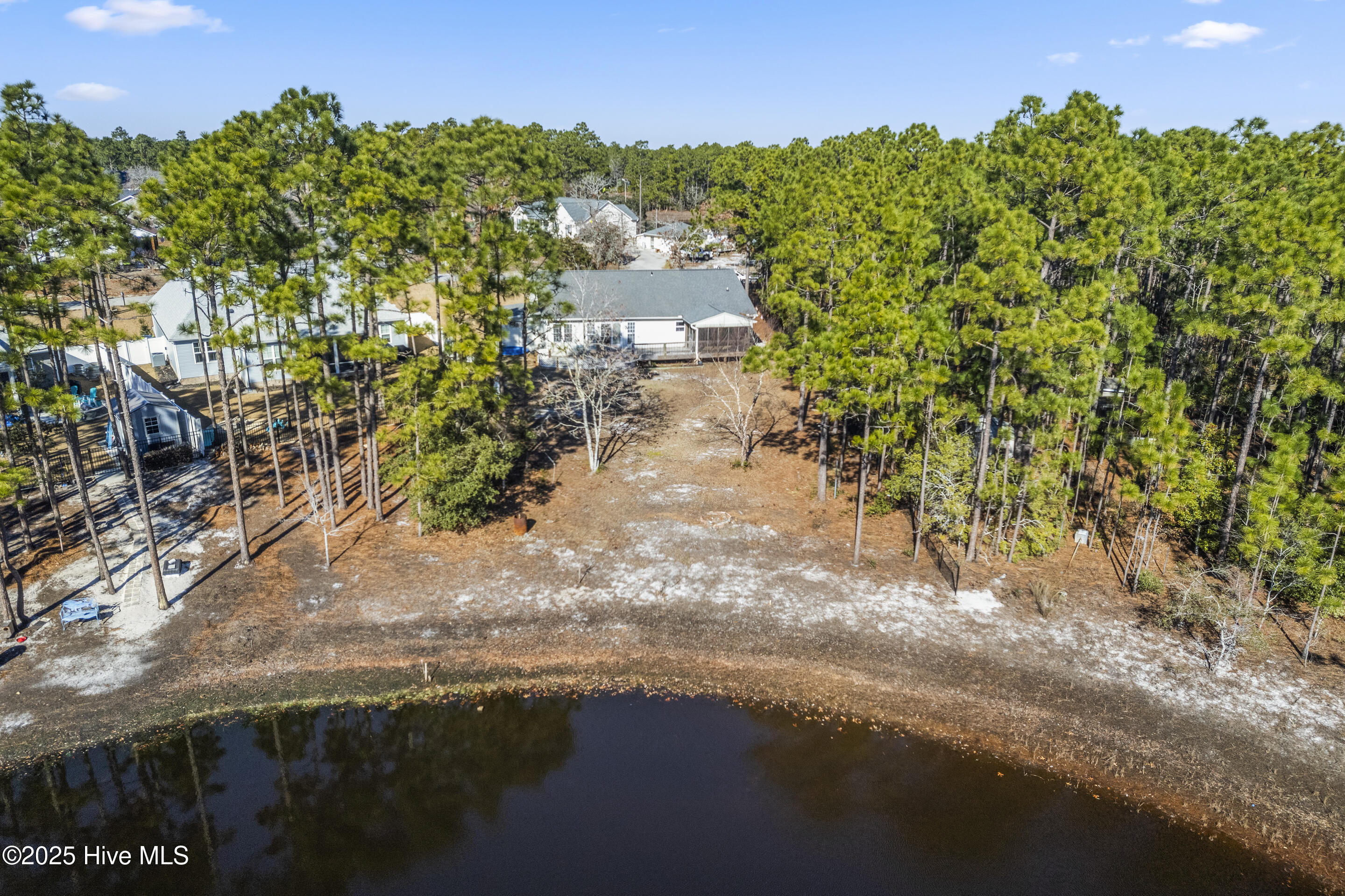 100484039 | Photo 42