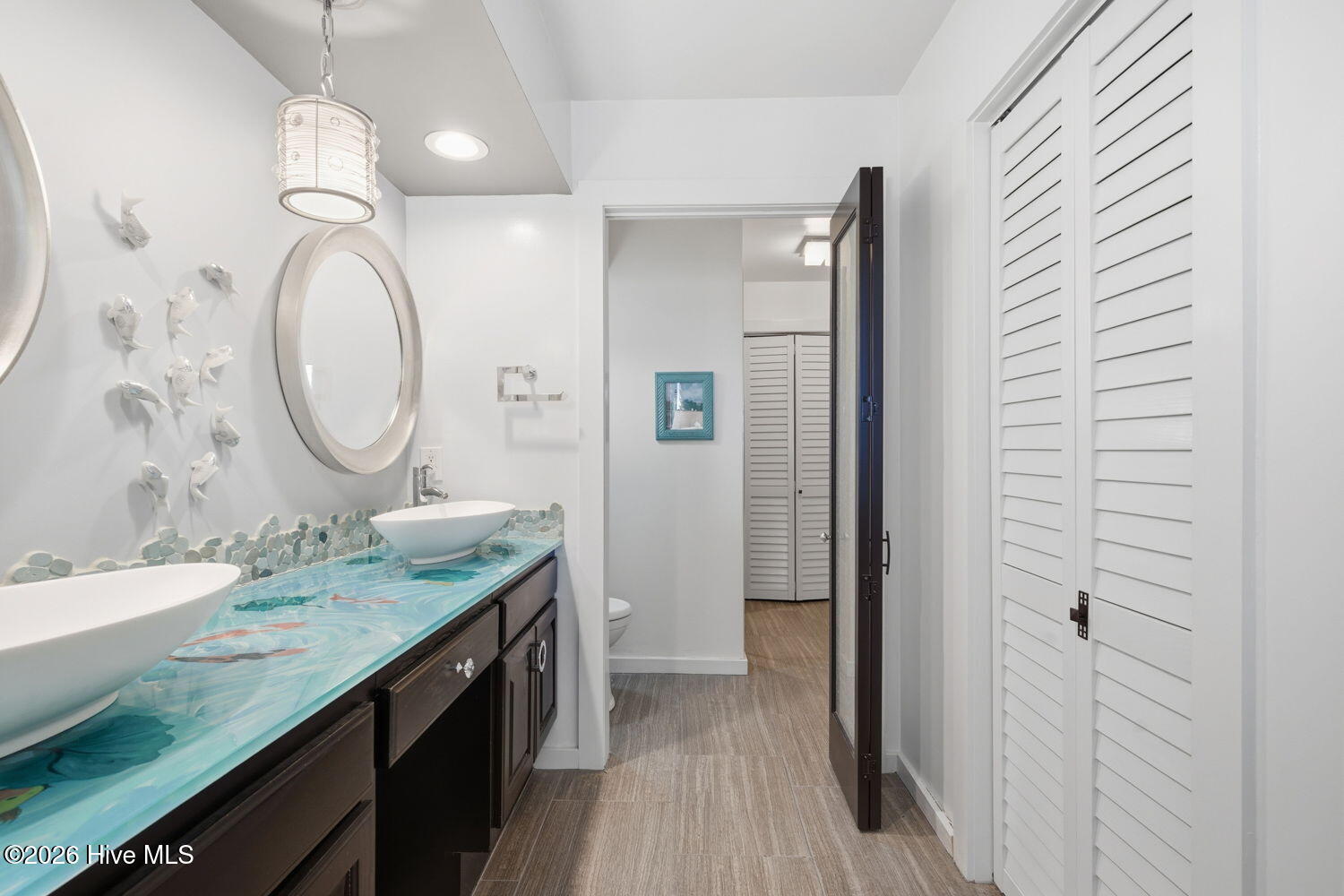 100555679 | Photo 22