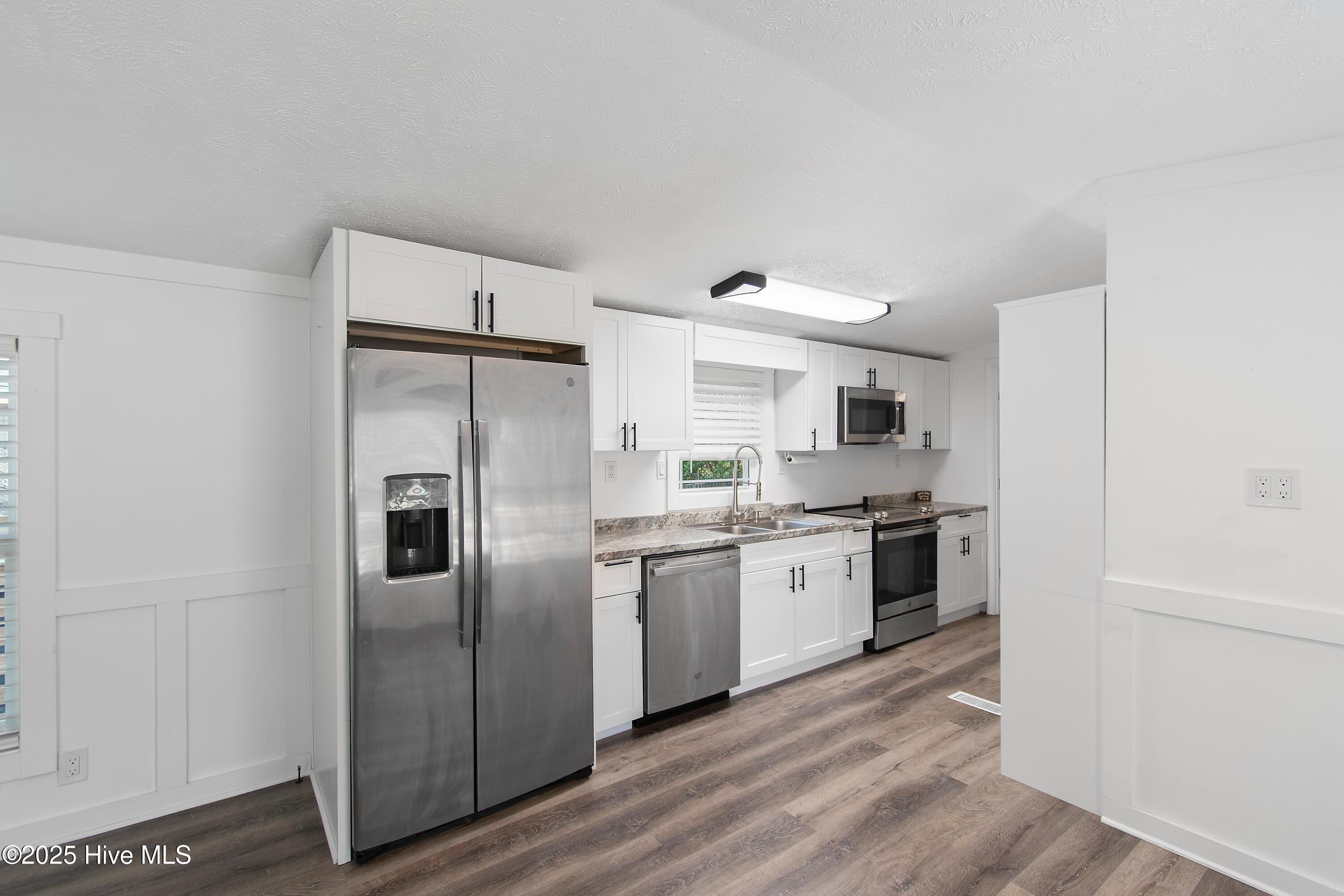 2744 Ocean View Avenue SW, Supply, NC 28462 – photo 9: 2744OceanViewAveSW - 20
