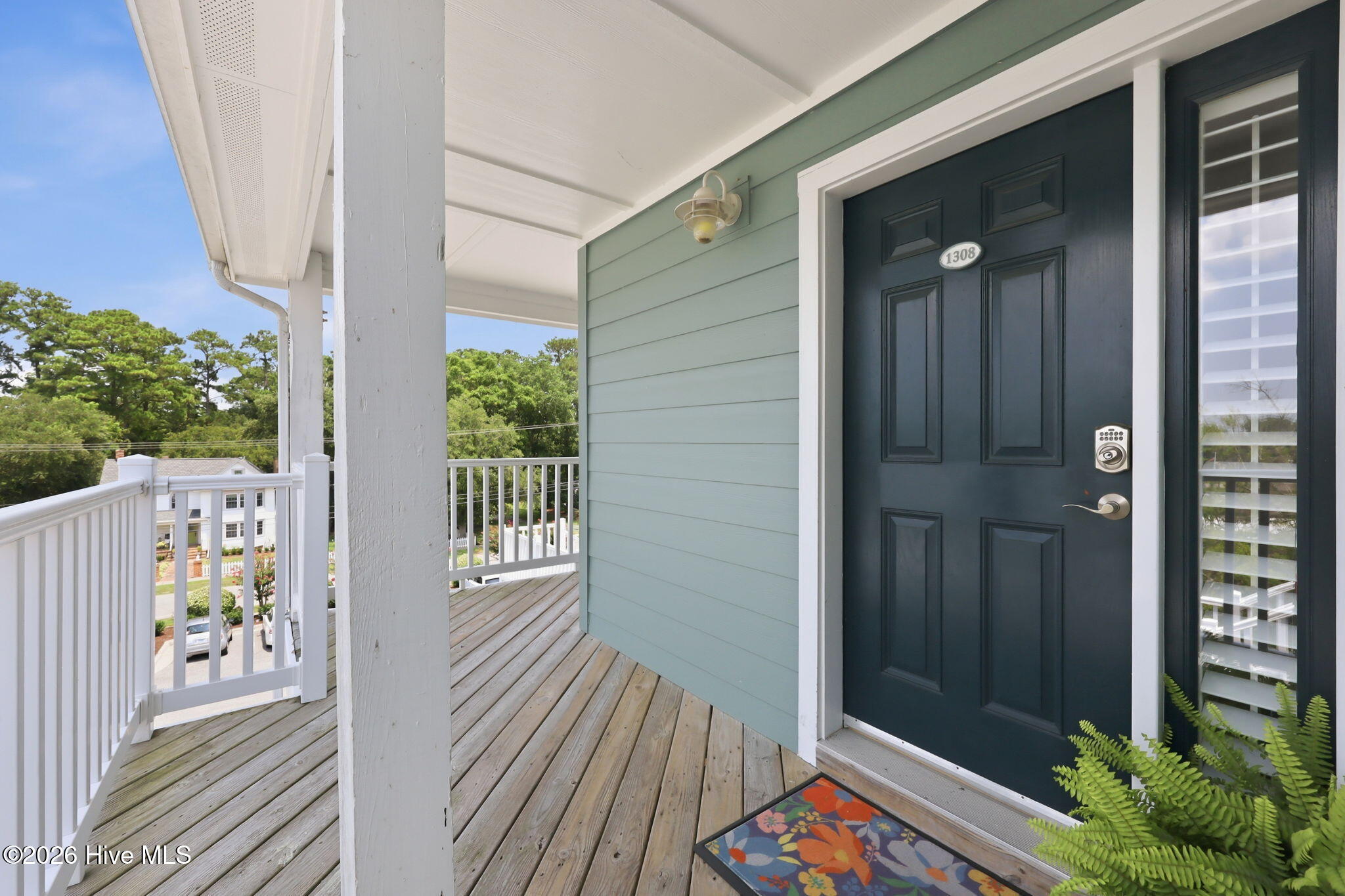 Exterior elevator to unit nearby