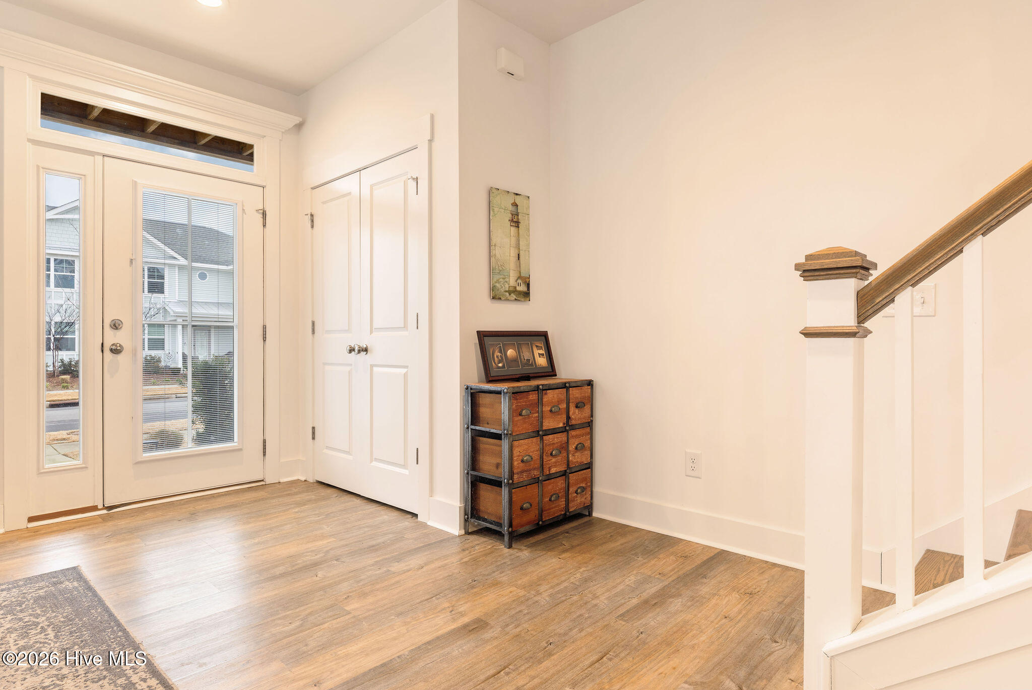 100553298 | Photo 19