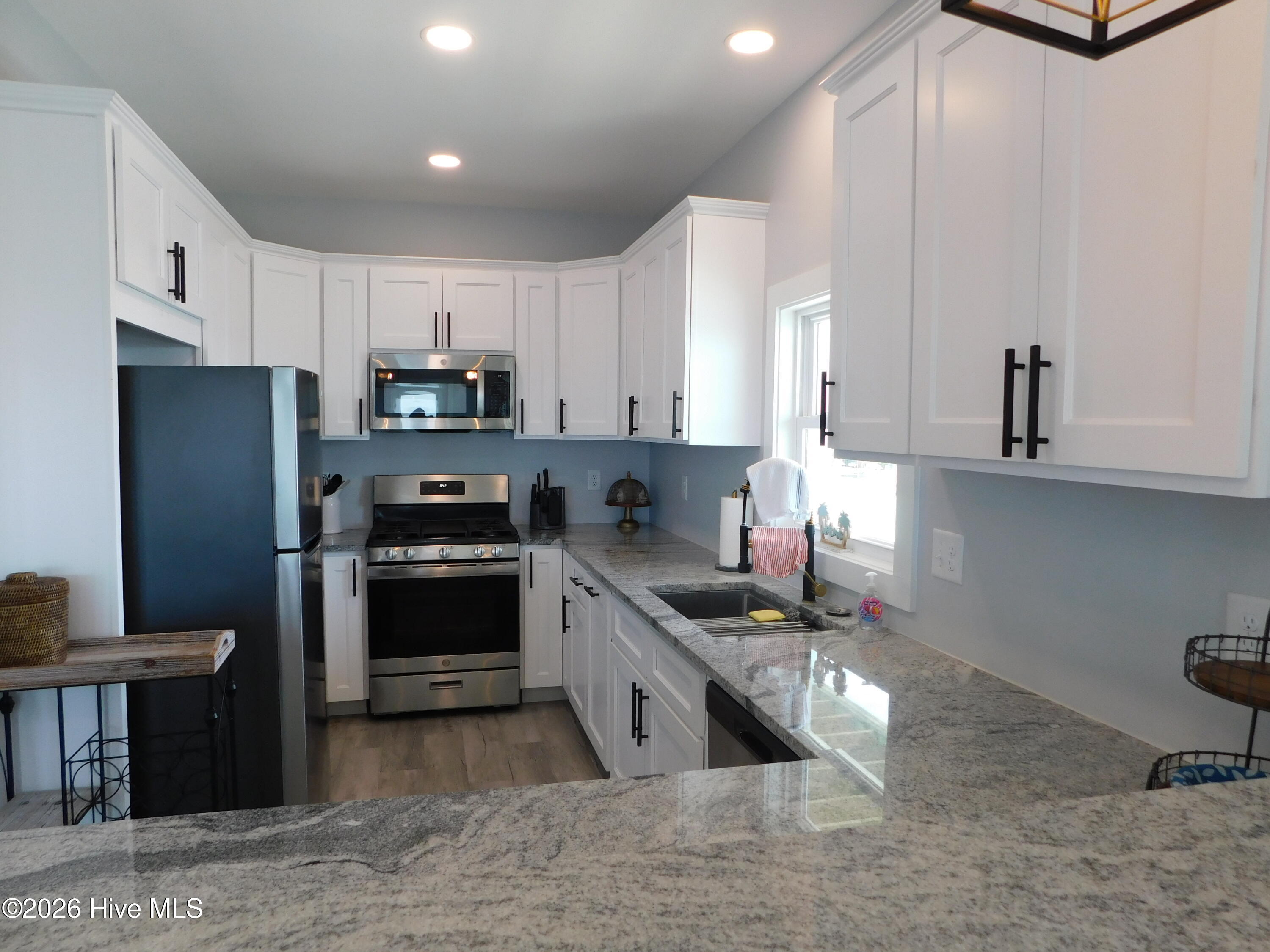 142 S Ferry Dock Road UNIT A, Harkers Island, NC, 28531