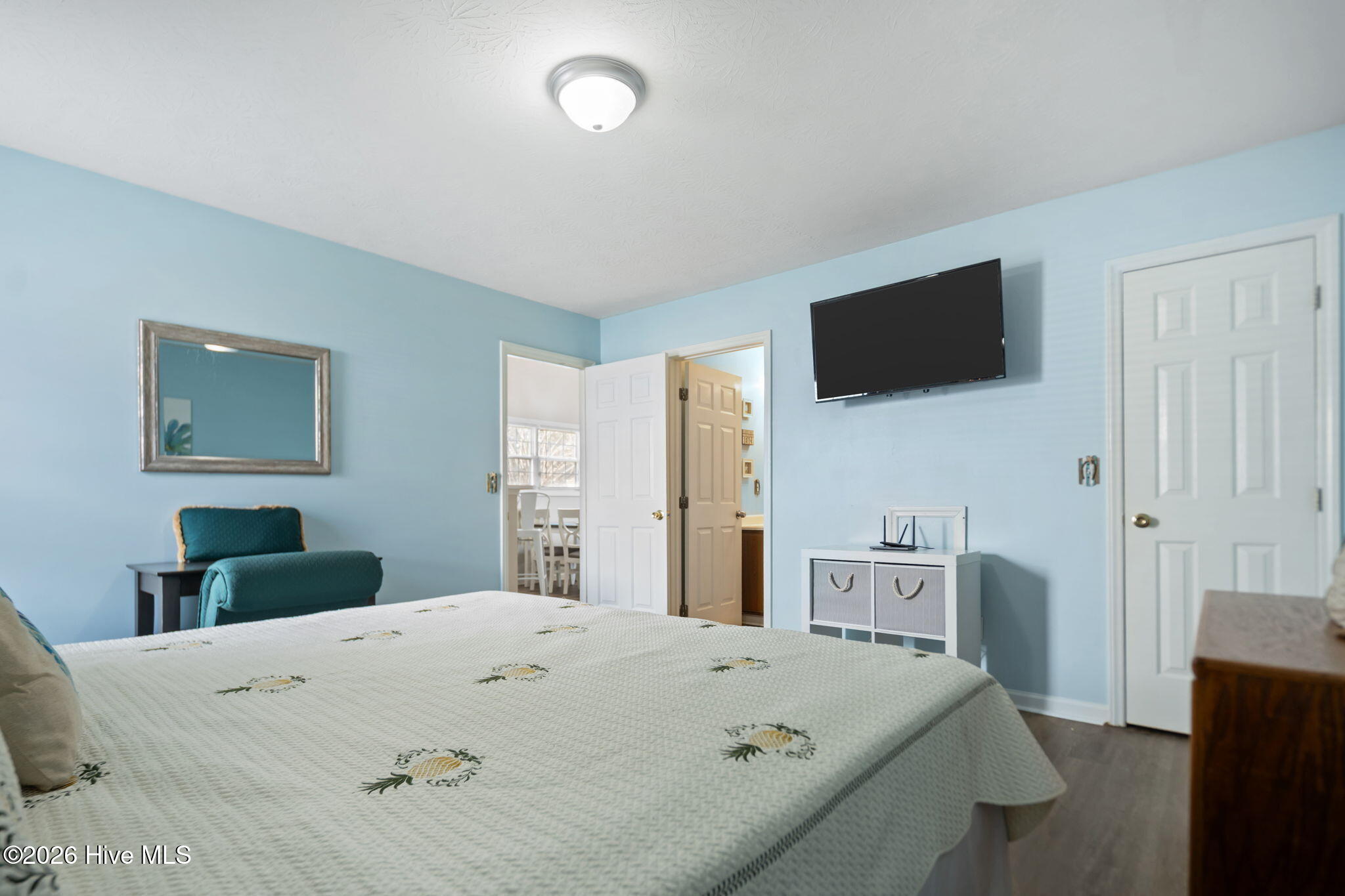 100563094 | Photo 18