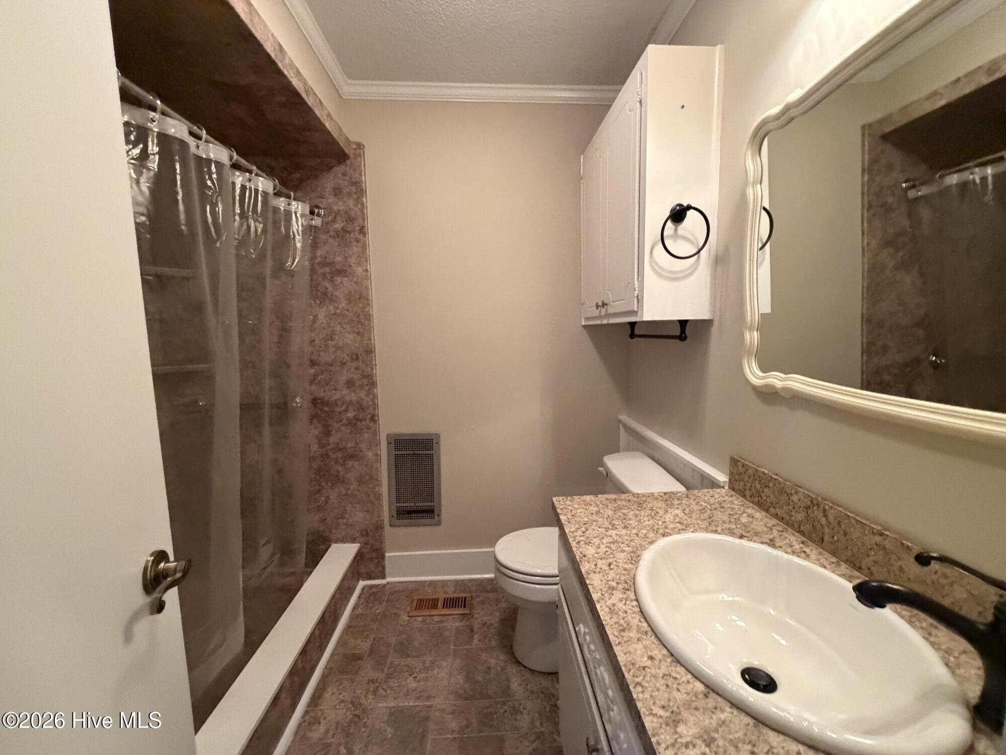 3144 Wintergreen Road,Cove City