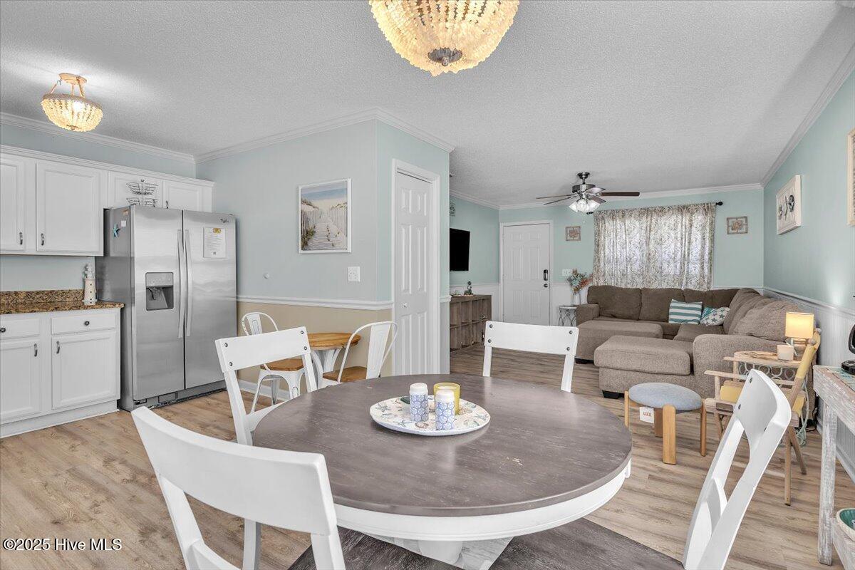 100541304 | Photo 15