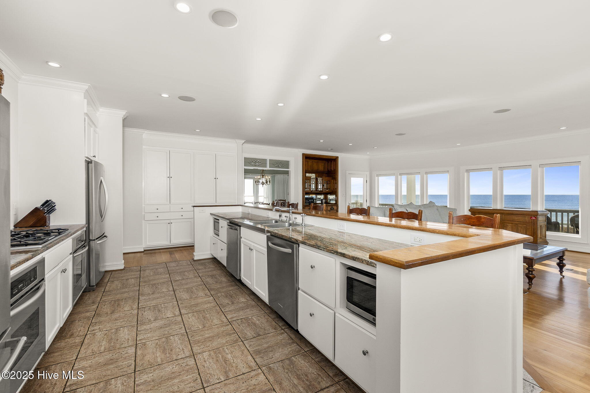 3107 Ocean Drive, Emerald Isle, NC, 28594