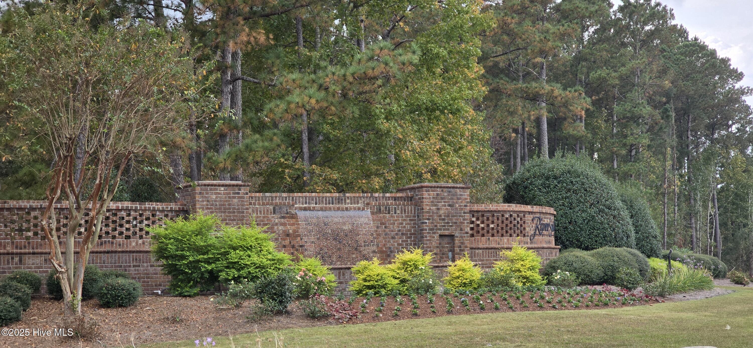 100522930 | Photo 21