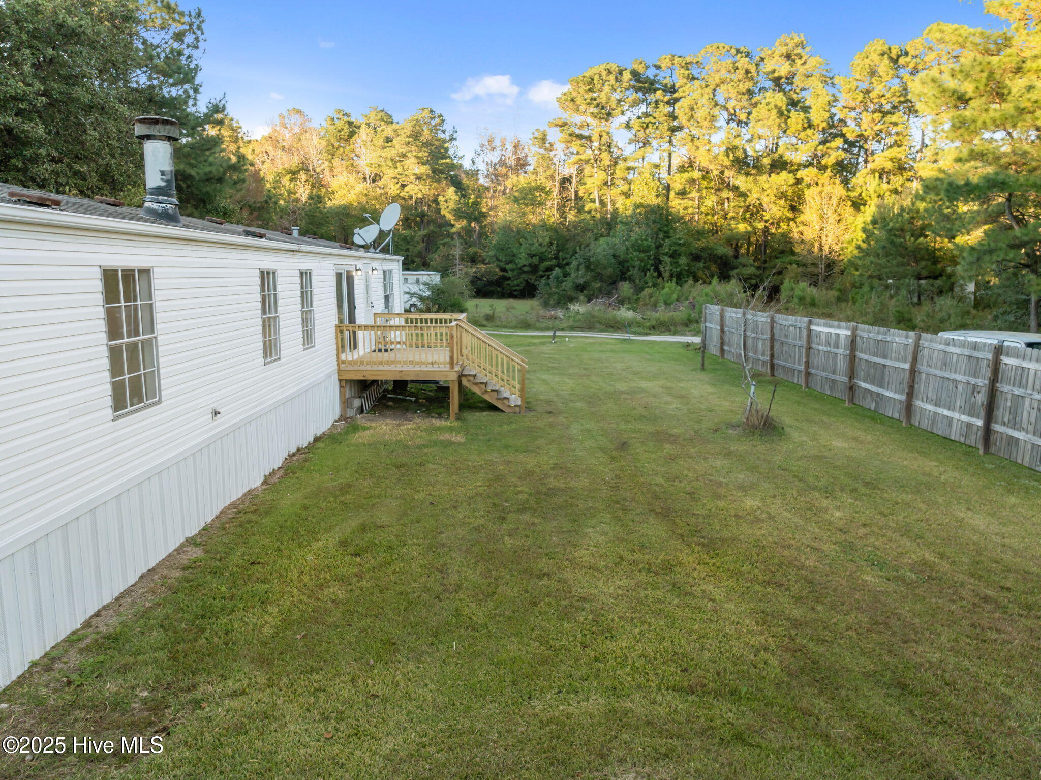 100539170 | Photo 32