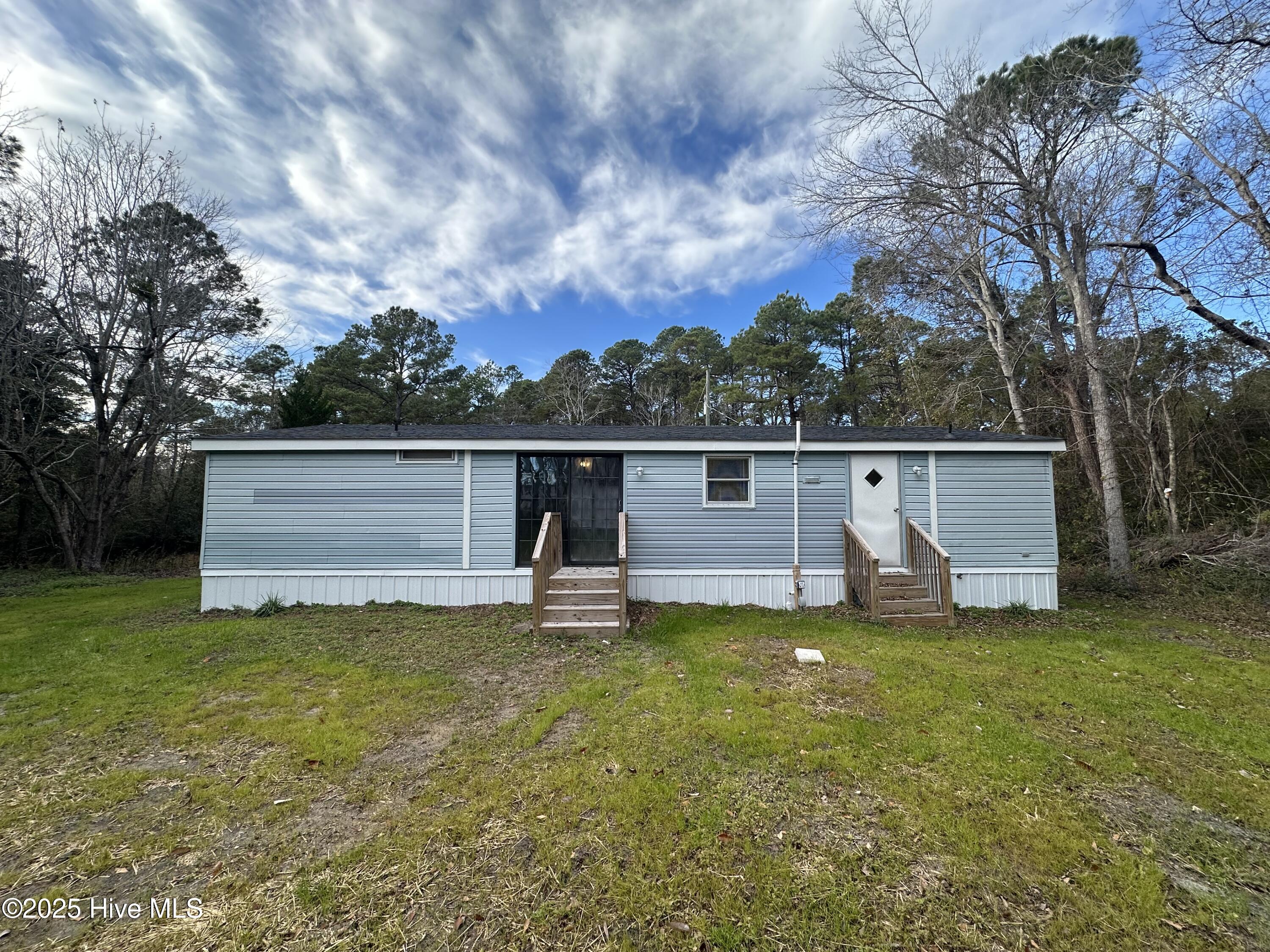 100545851 | Photo 22