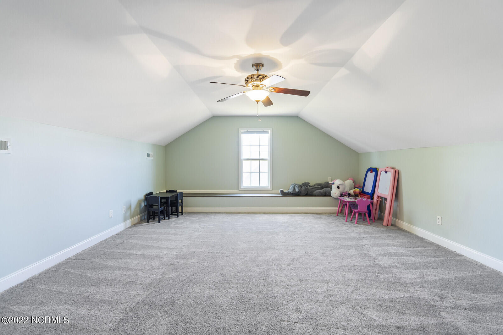 100556304 | Photo 57