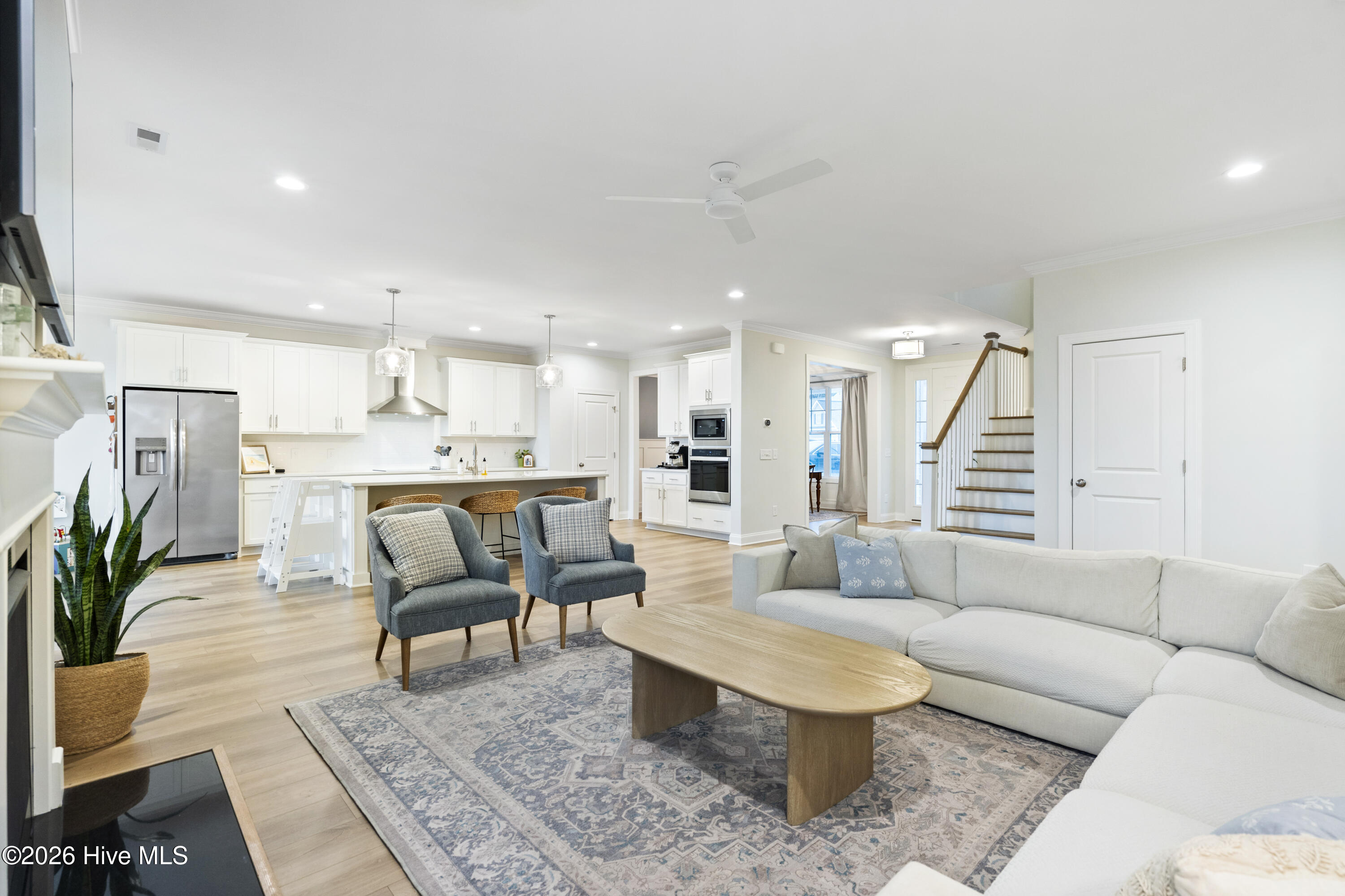 100549659 | Photo 31