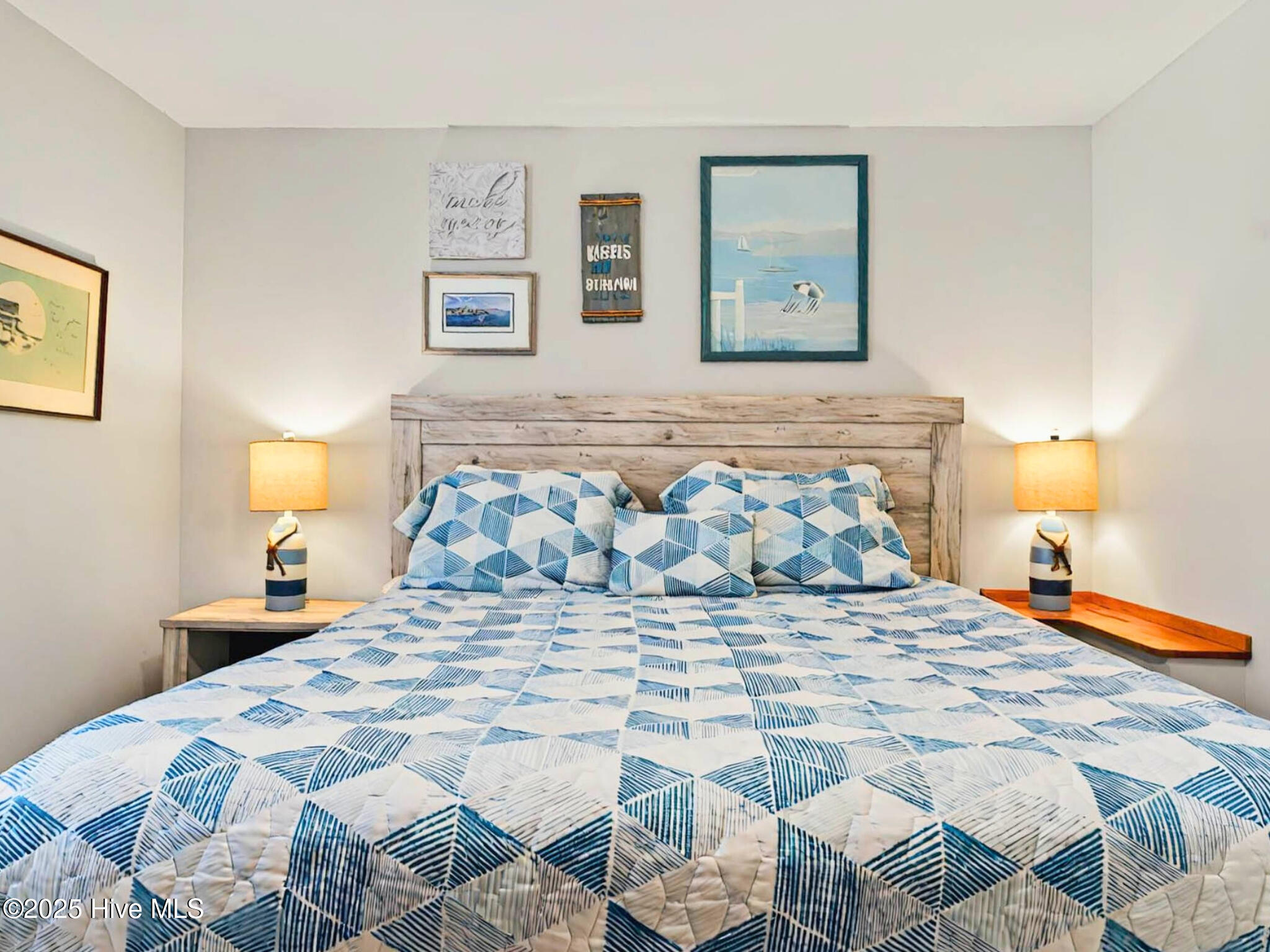 100504393 | Photo 36