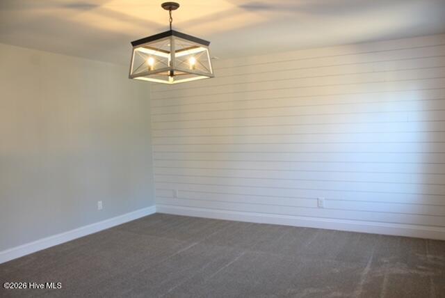 100548455 | Photo 53