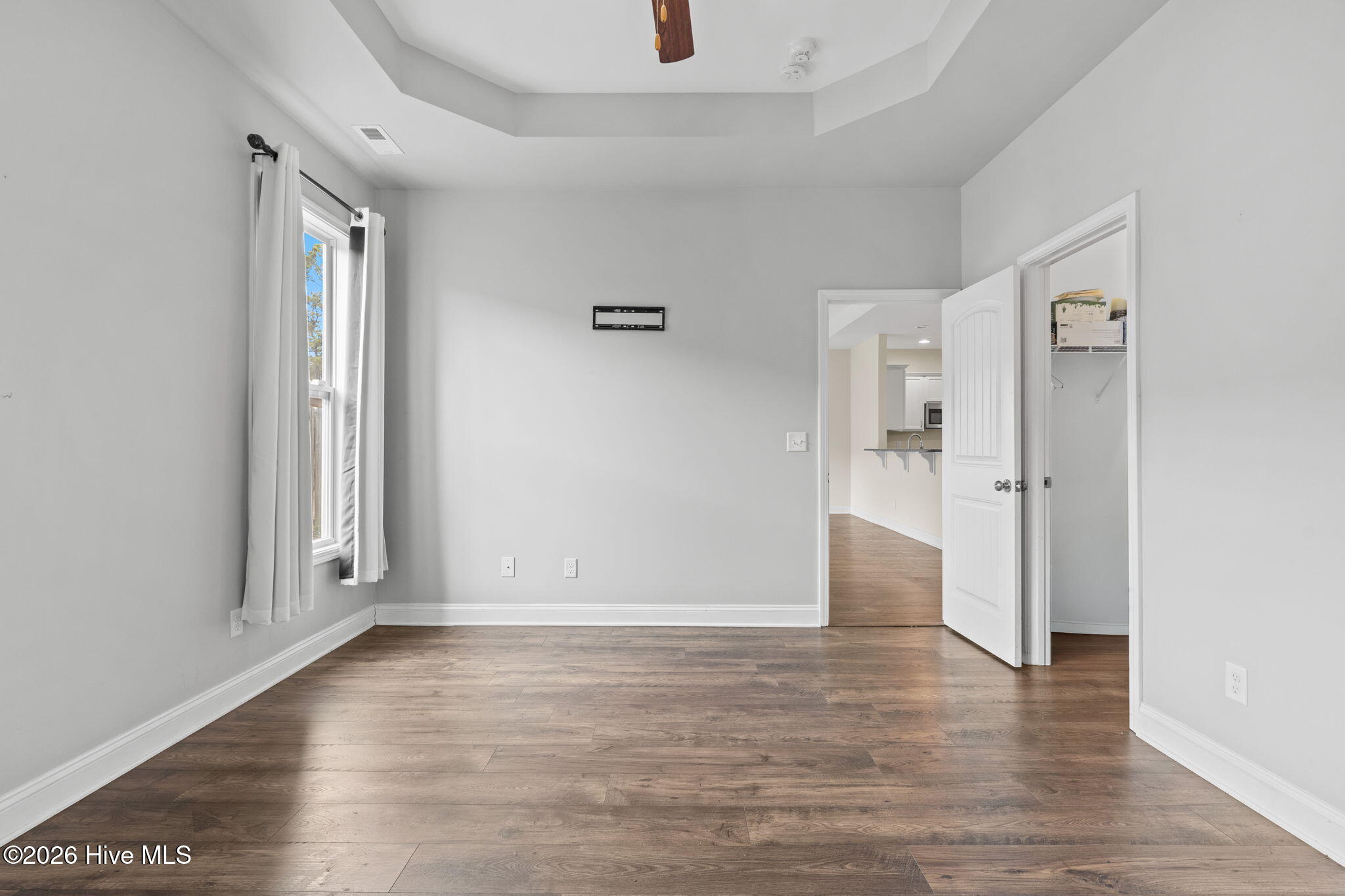 100540133 | Photo 17