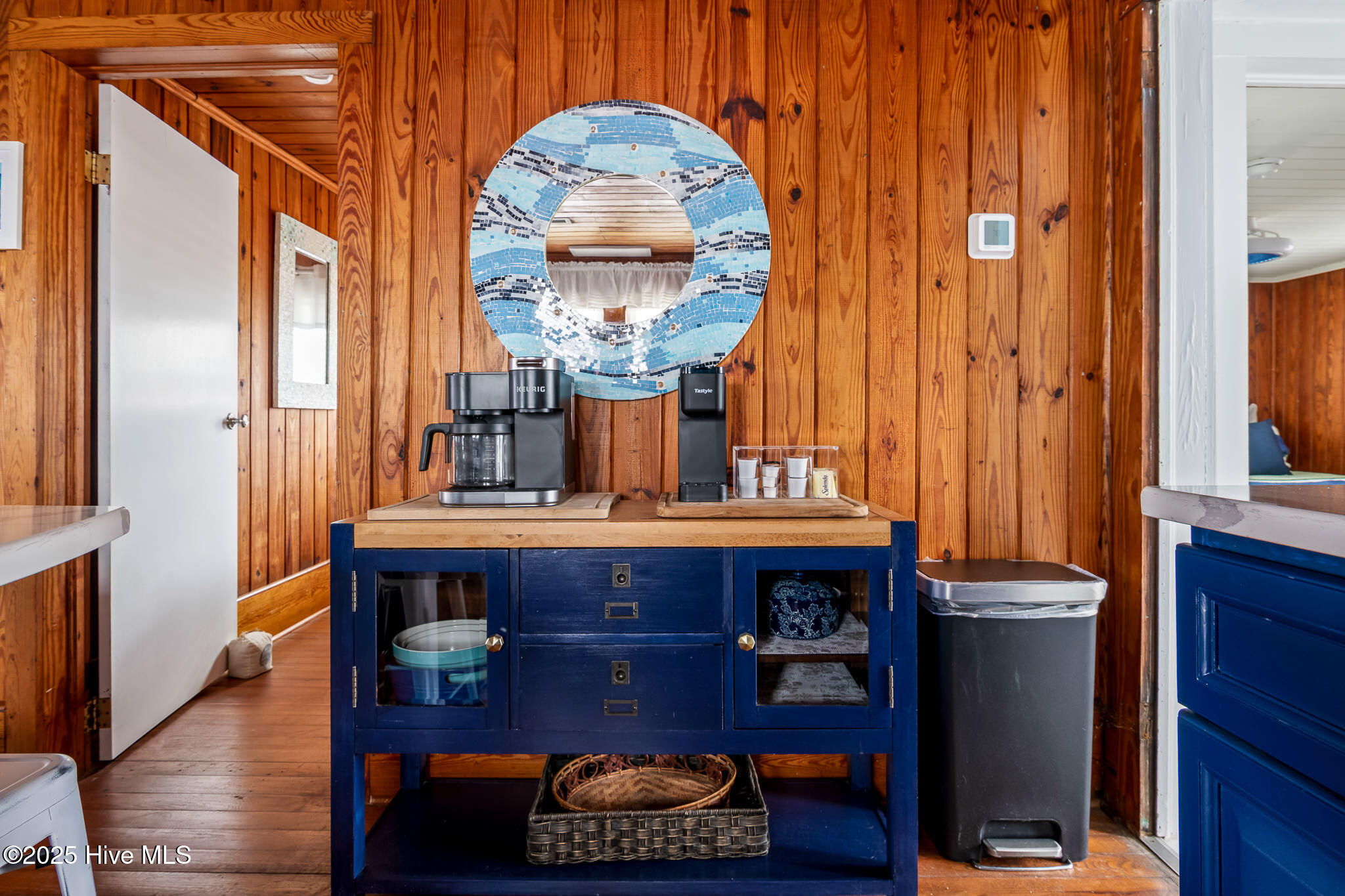 100521832 | Photo 29