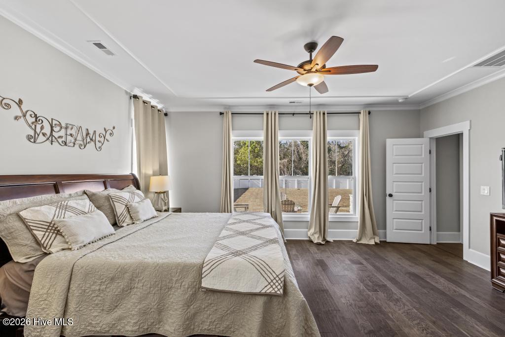 100558898 | Photo 50