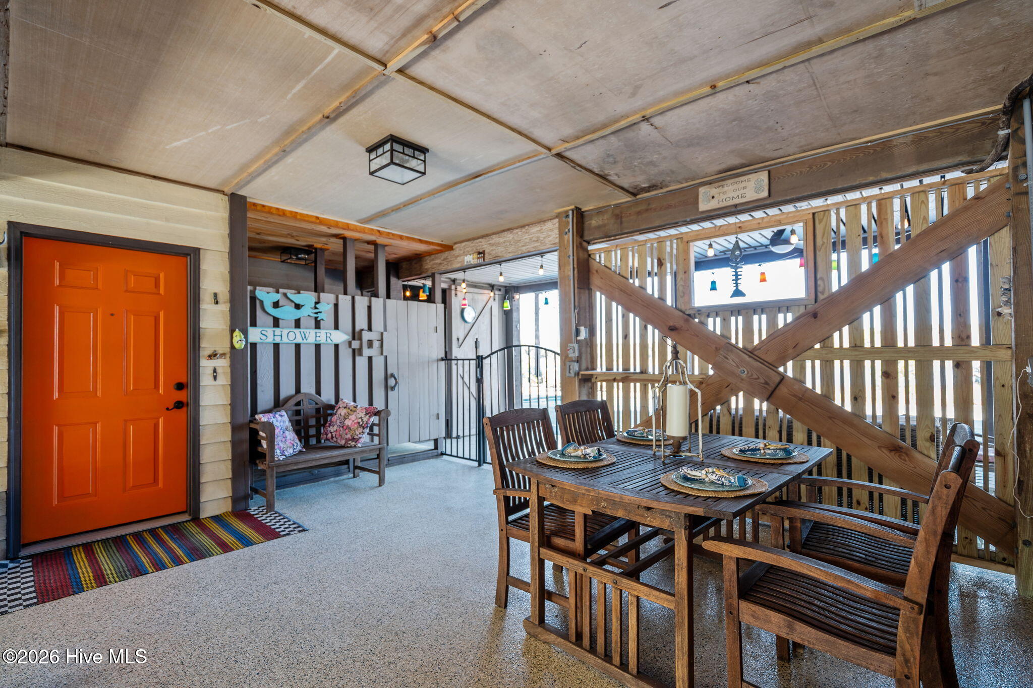 100555444 | Photo 50