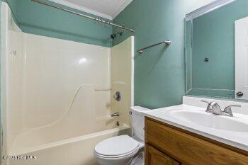 100546075 | Photo 18