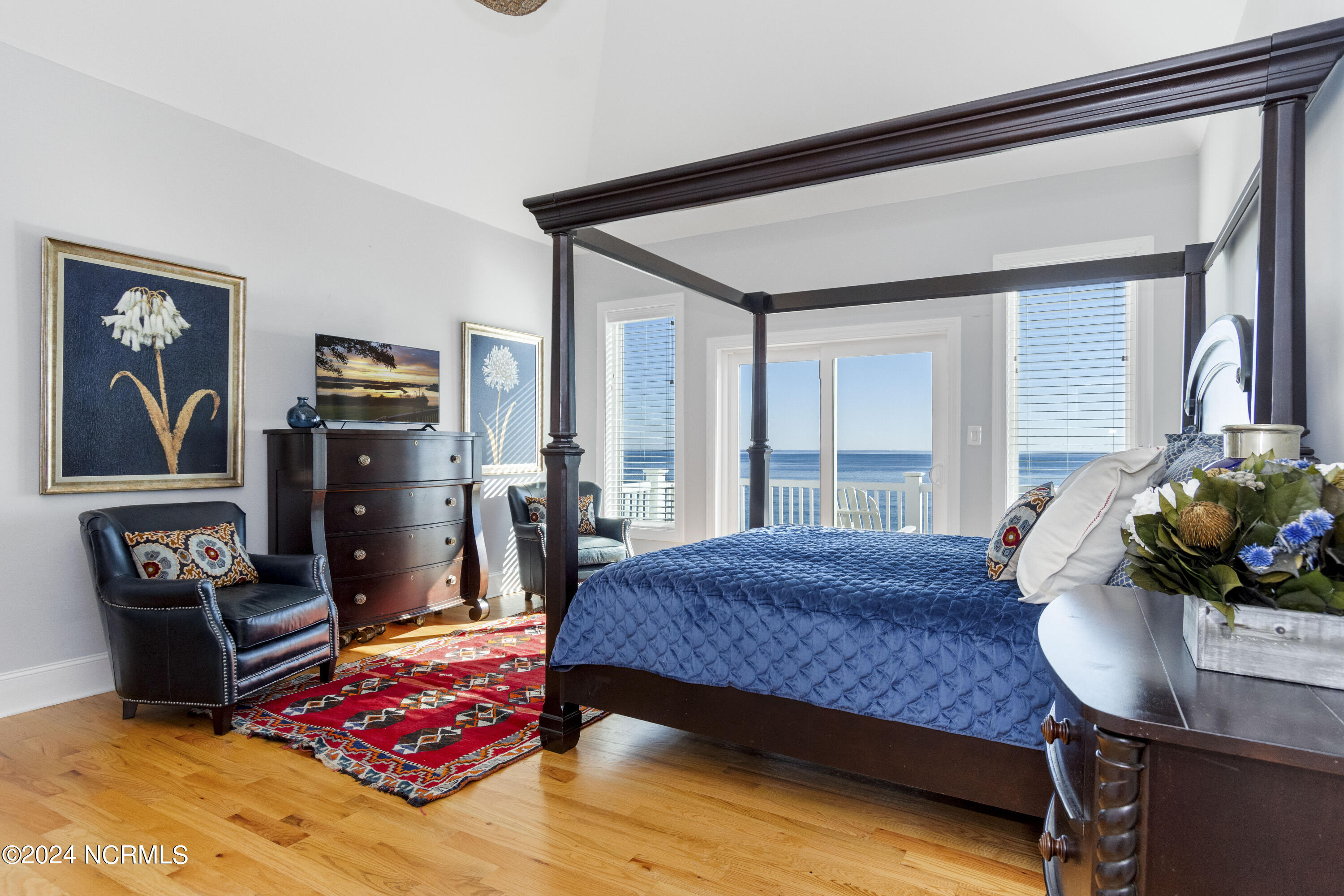 100429078 | Photo 58