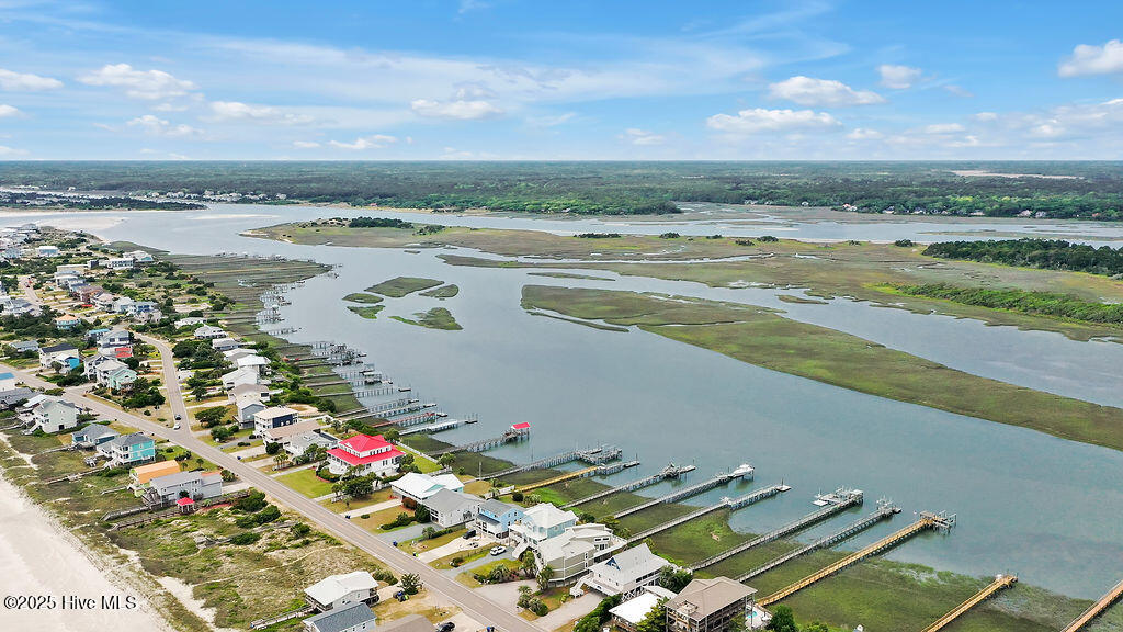 100508979 | Photo 120