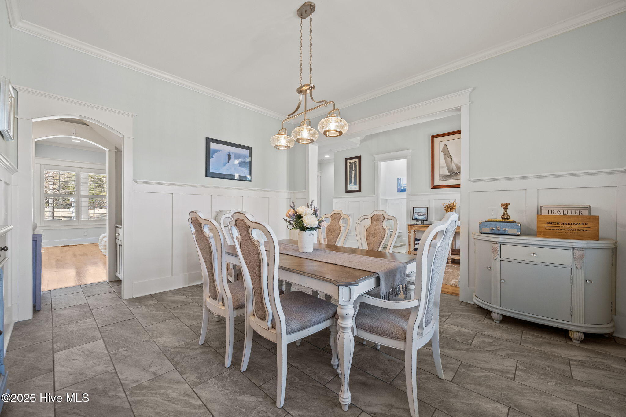 100554318 | Photo 13