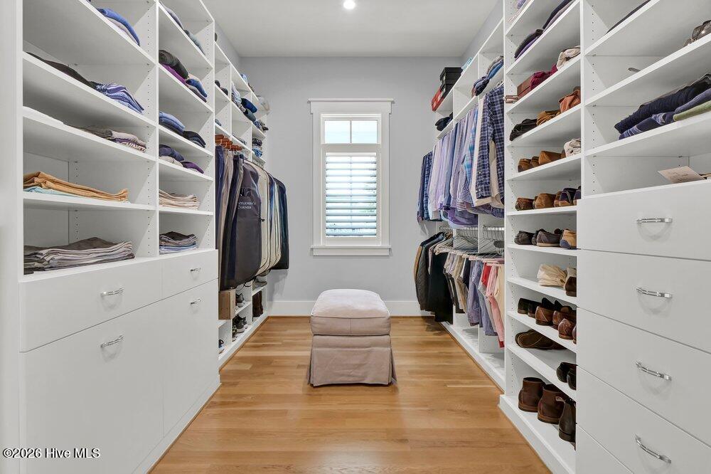 100552560 | Photo 28