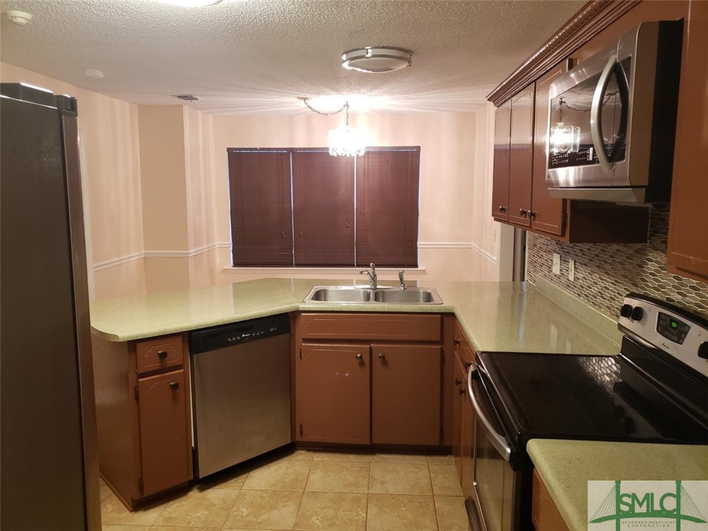 1905 Stonehenge Drive, Hinesville, GA, 31313