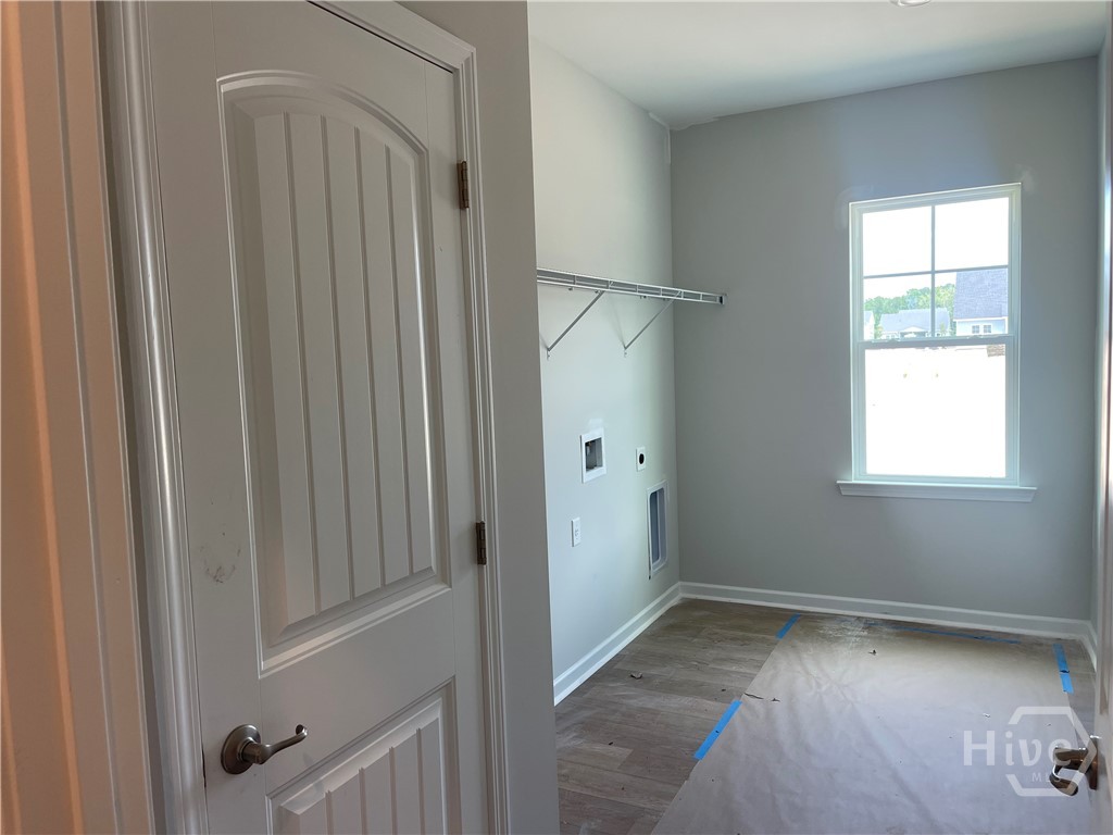 Large Laundry Room