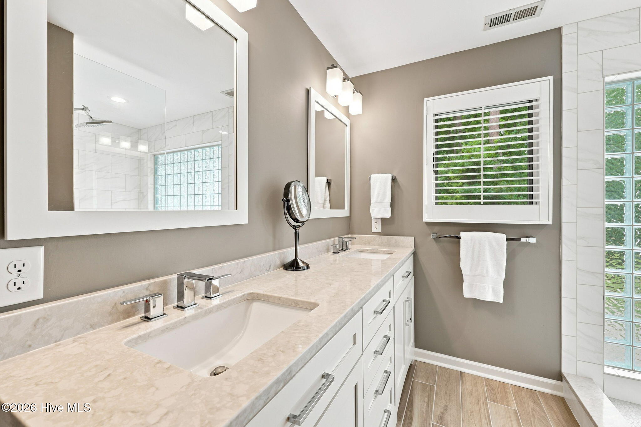 5633 Styron Drive,Oriental