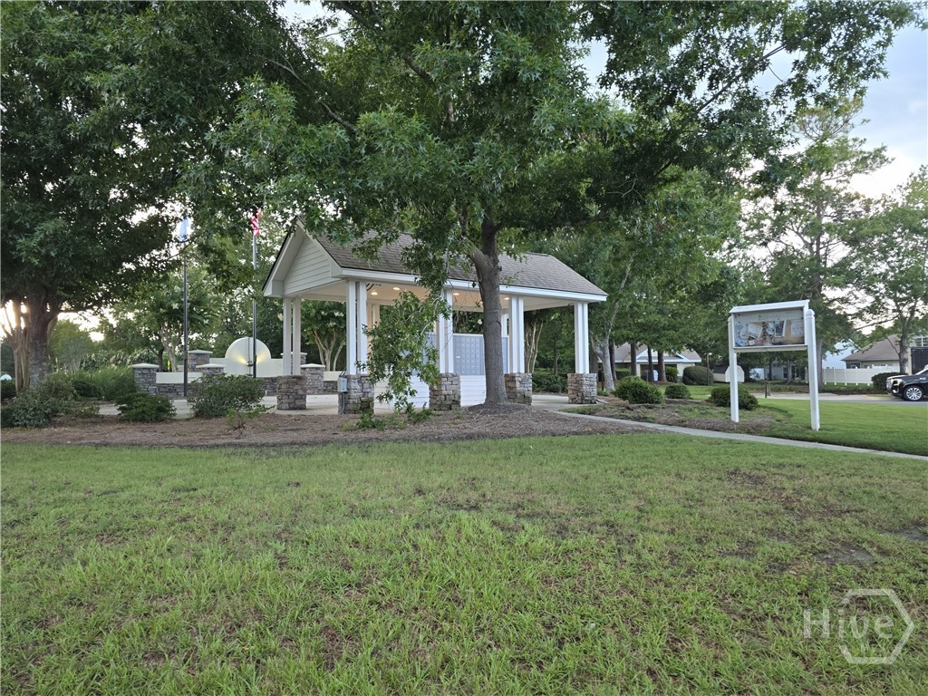 Mail box area is near front entry of community.