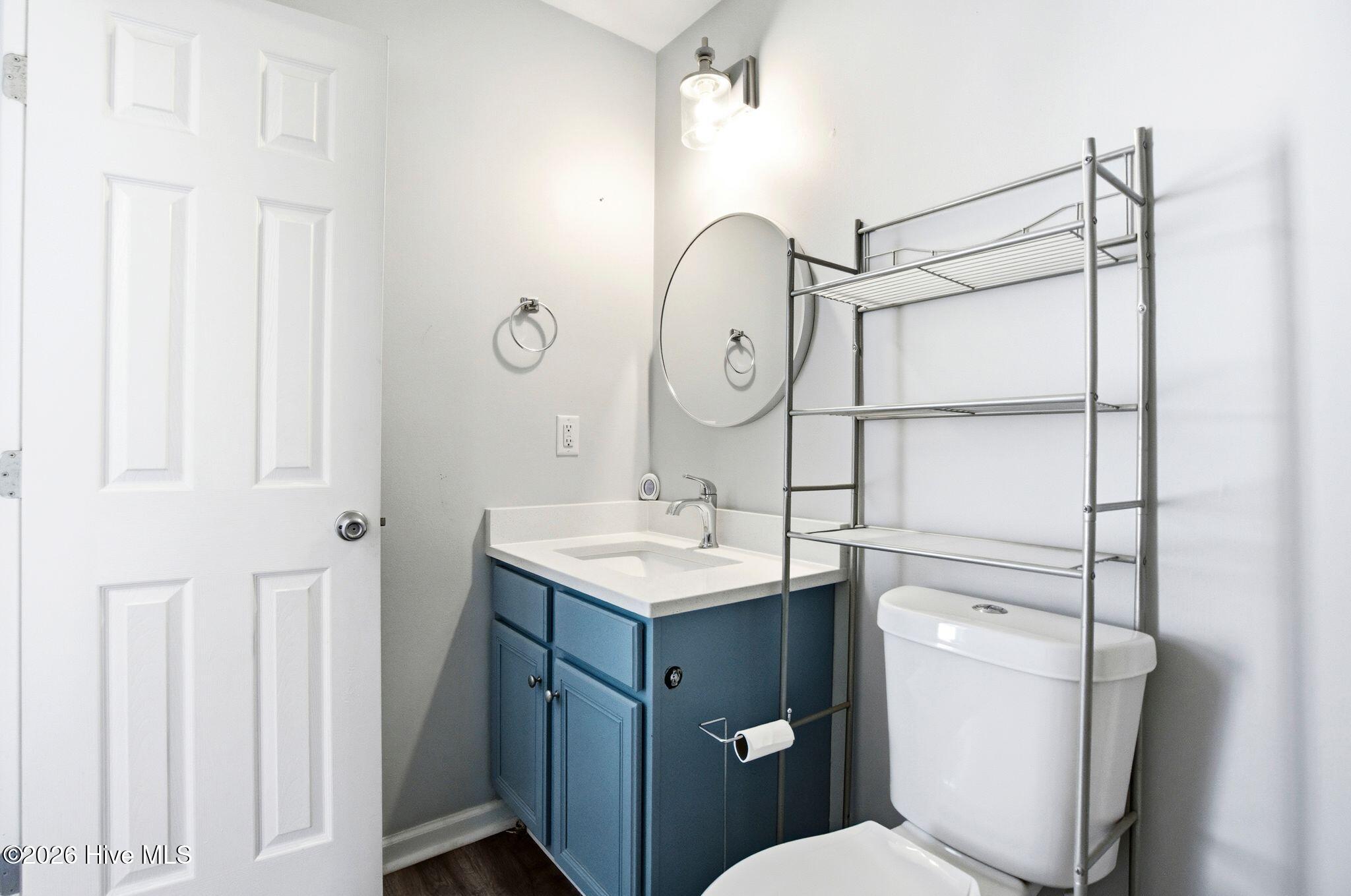 100567407 | Photo 28