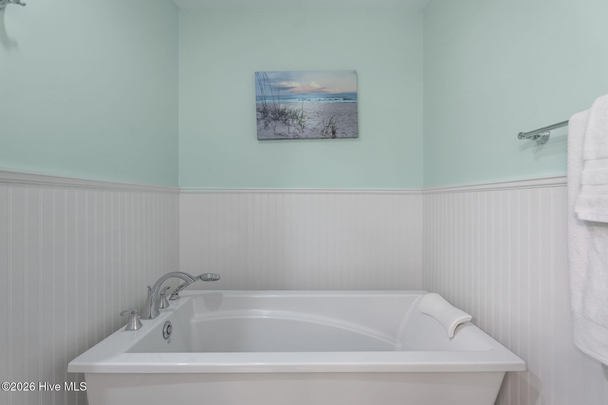 100554054 | Photo 23