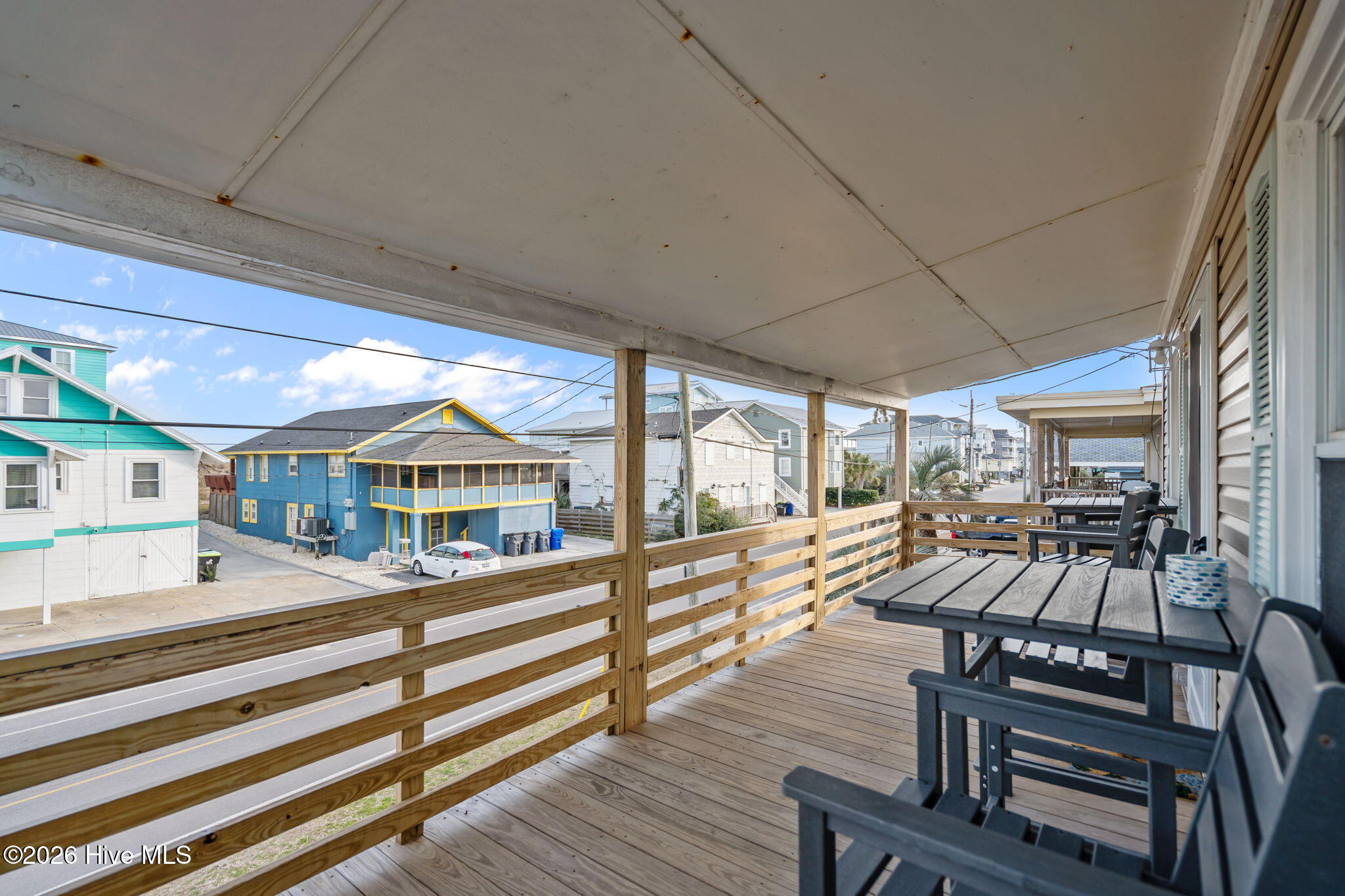 100552359 | Photo 47