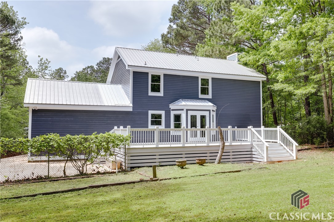 155 Hunters Pointe Drive